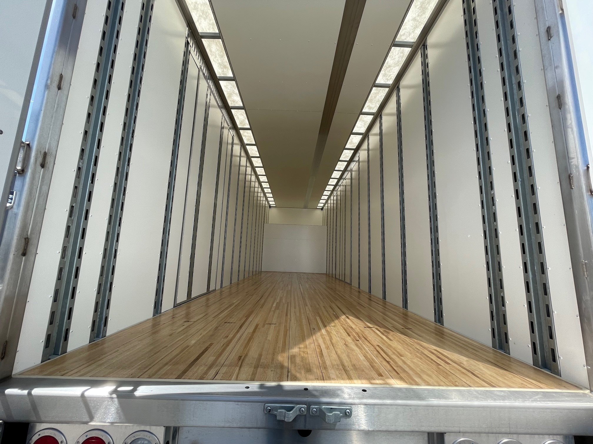 2025 Mack - image 15