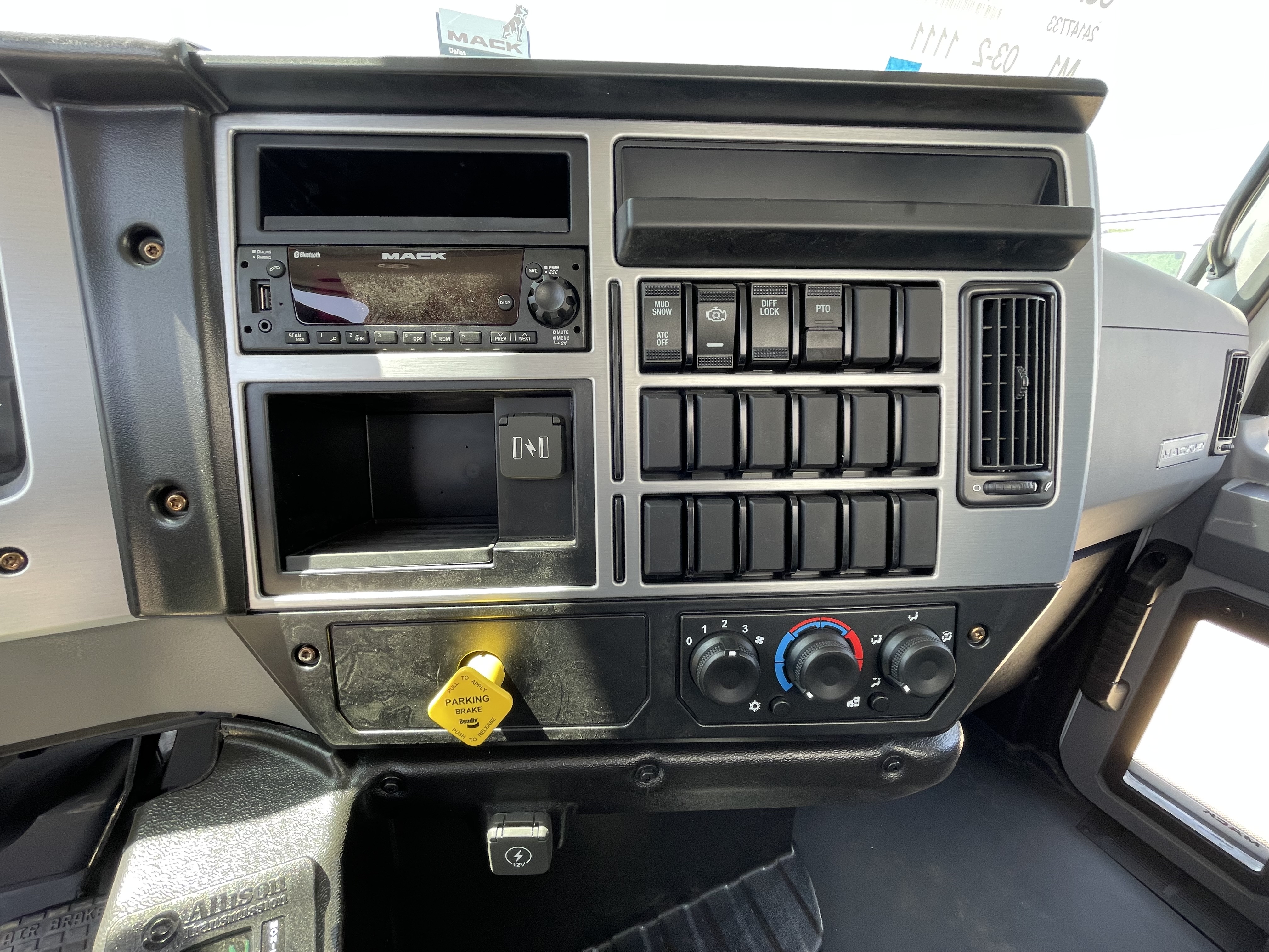 2026 Mack - image 13