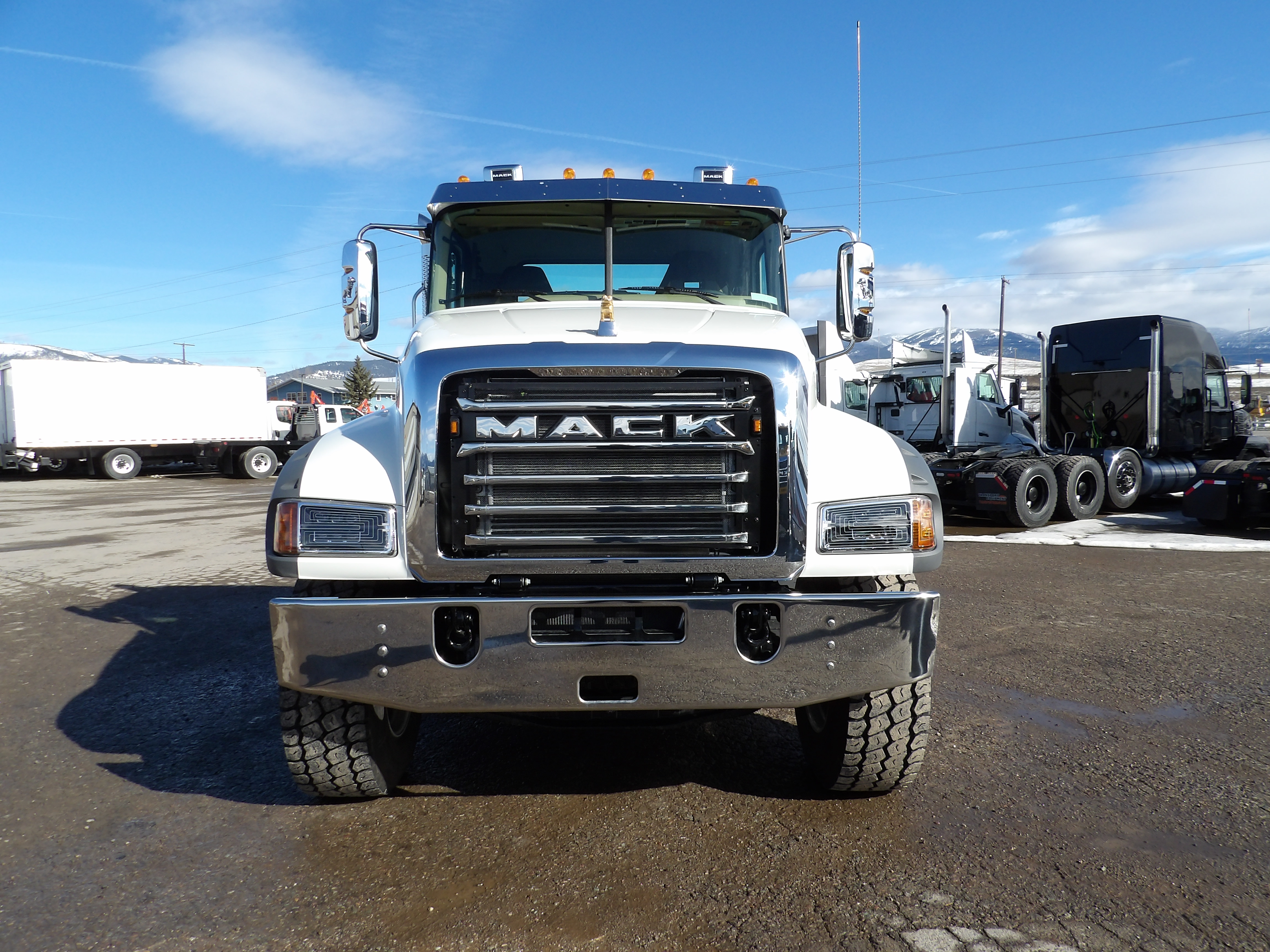 2025 Mack - image 15