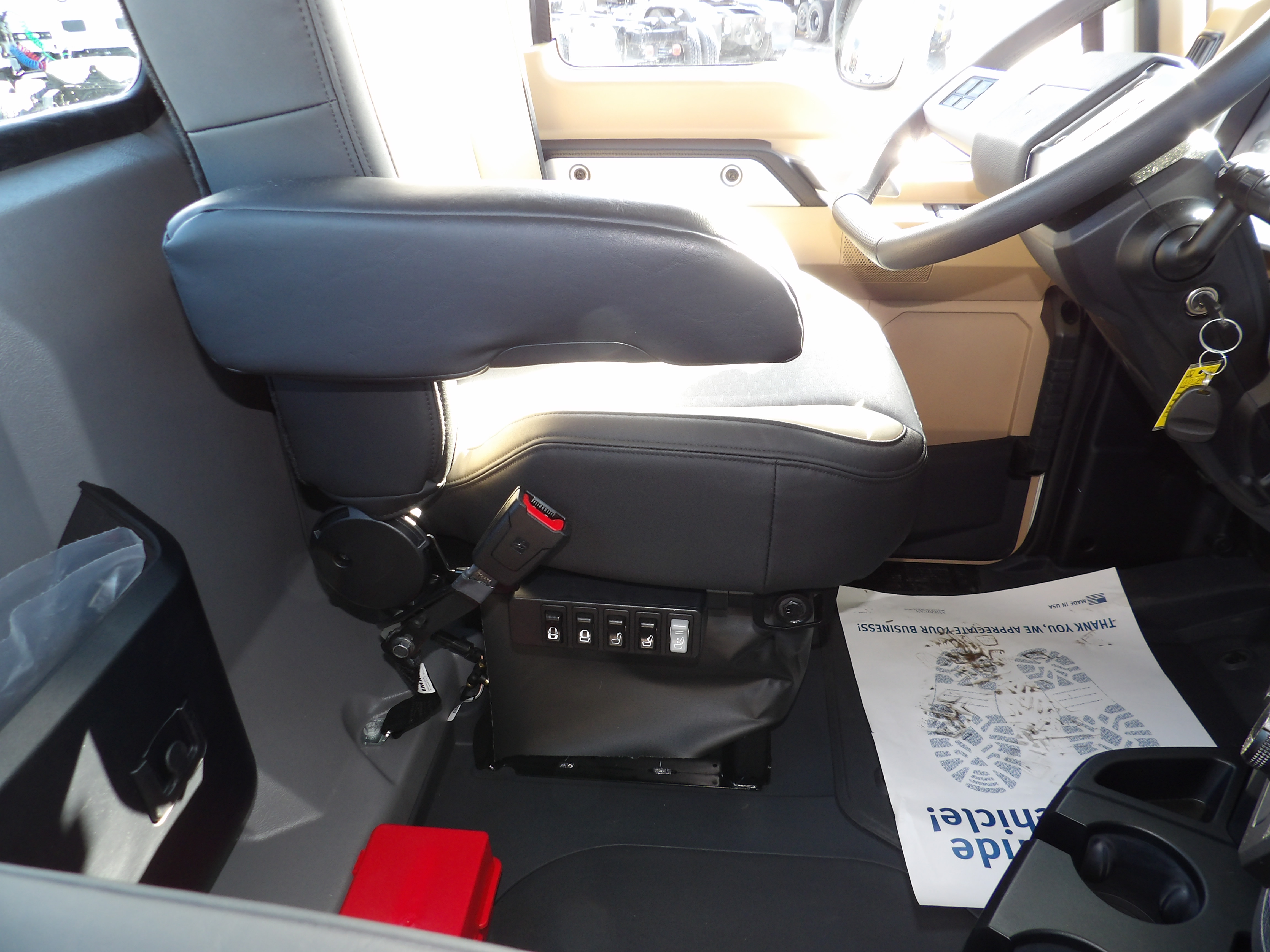 2025 Mack - image 25