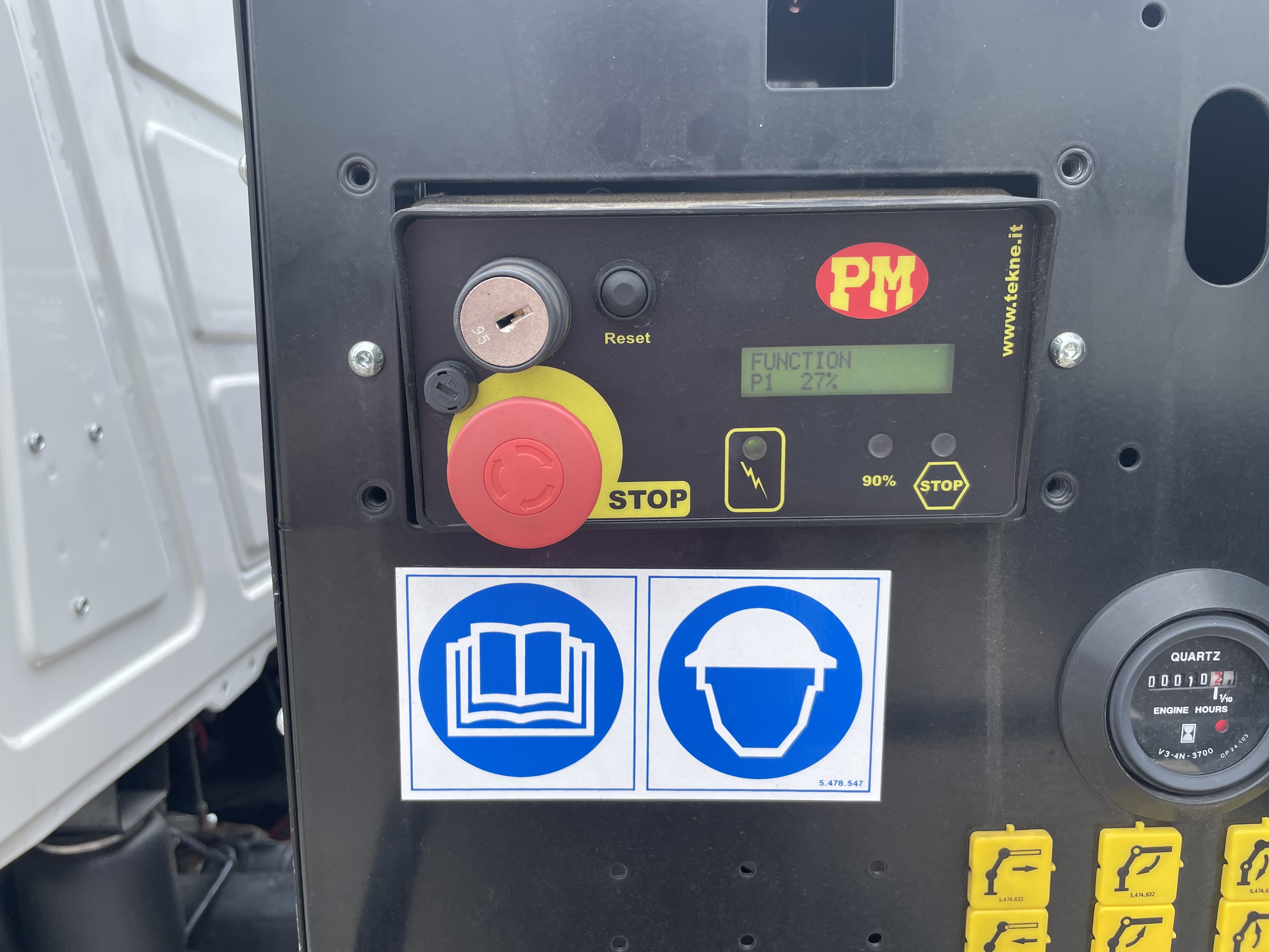 2025 Mack - image 17