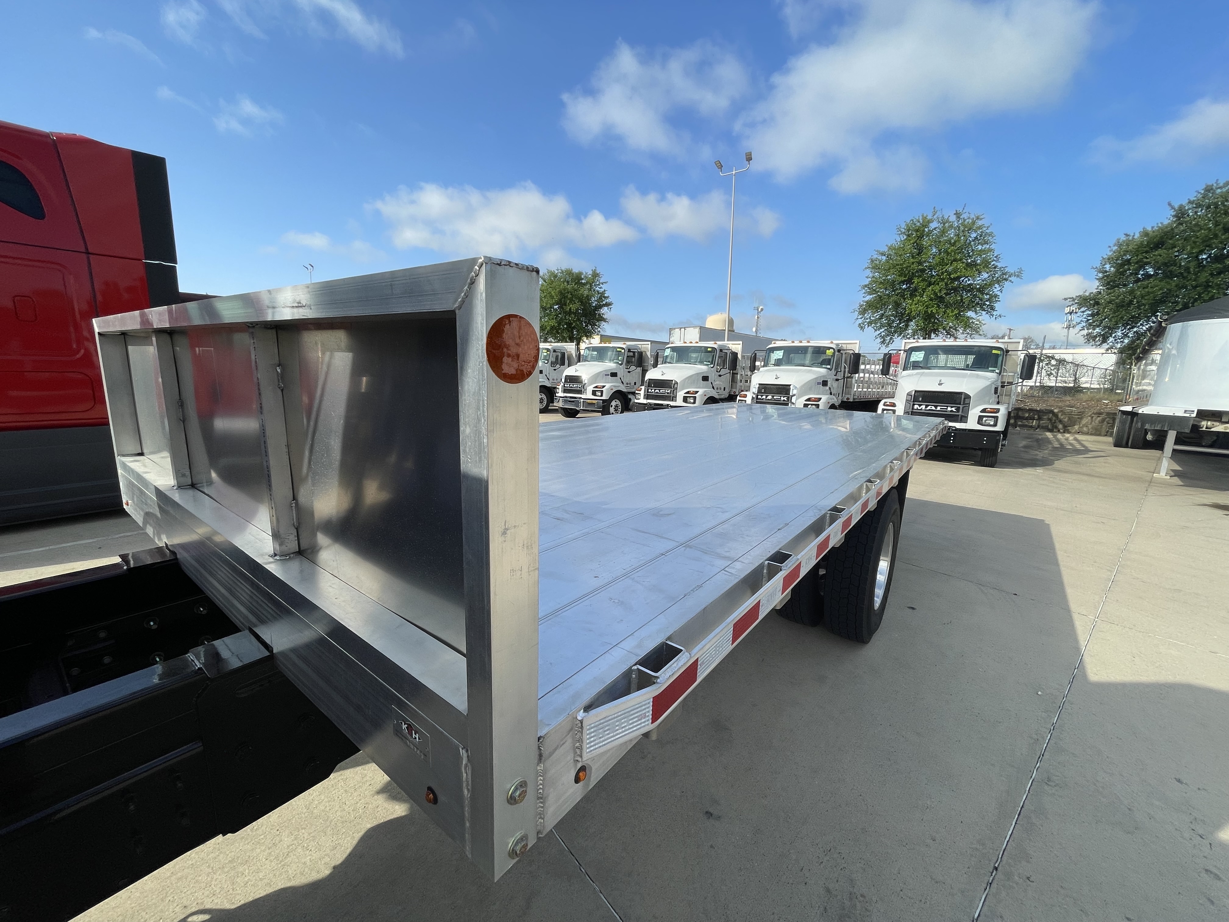 2025 Mack - image 11