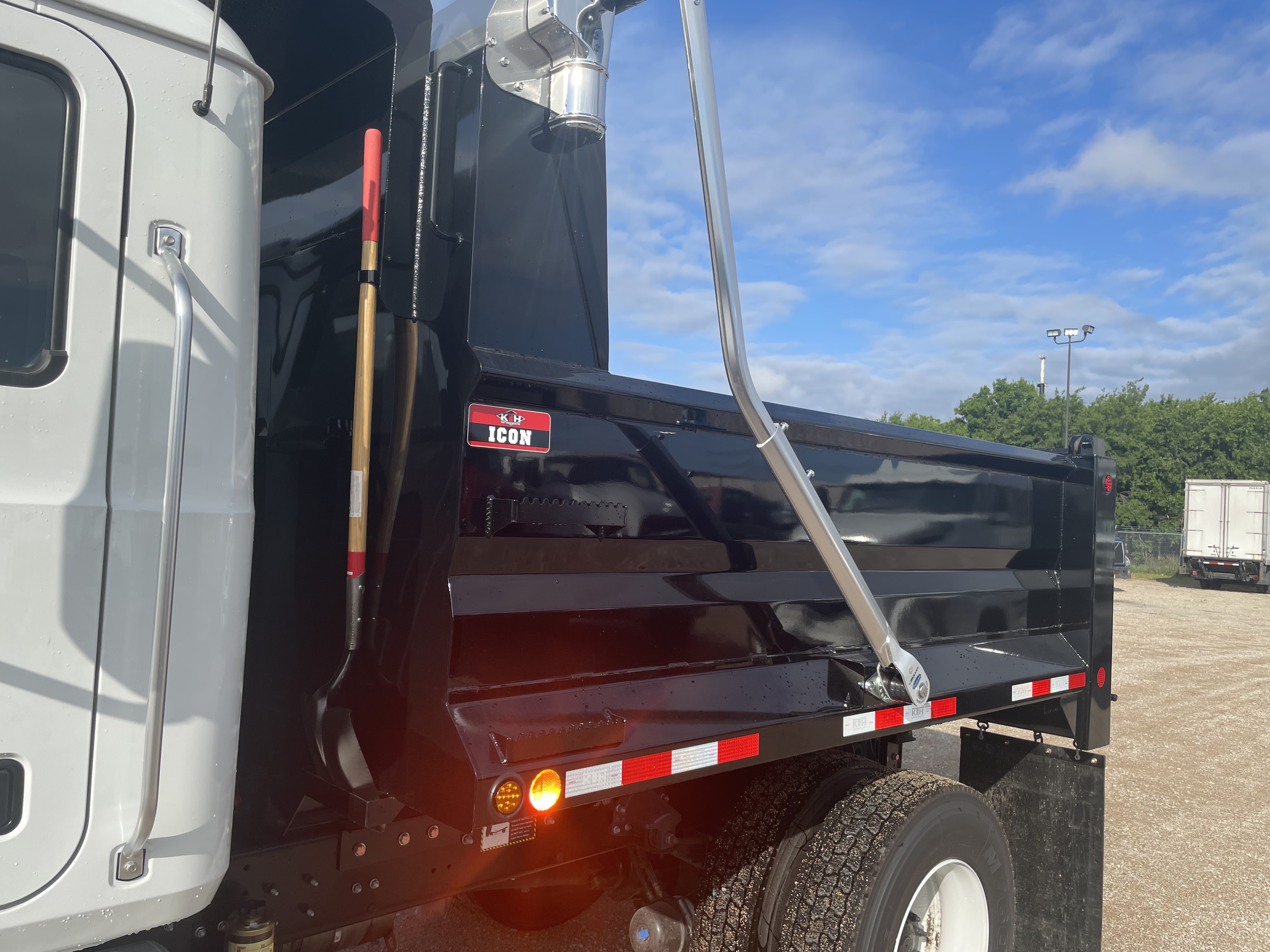 2026 Mack - image 12