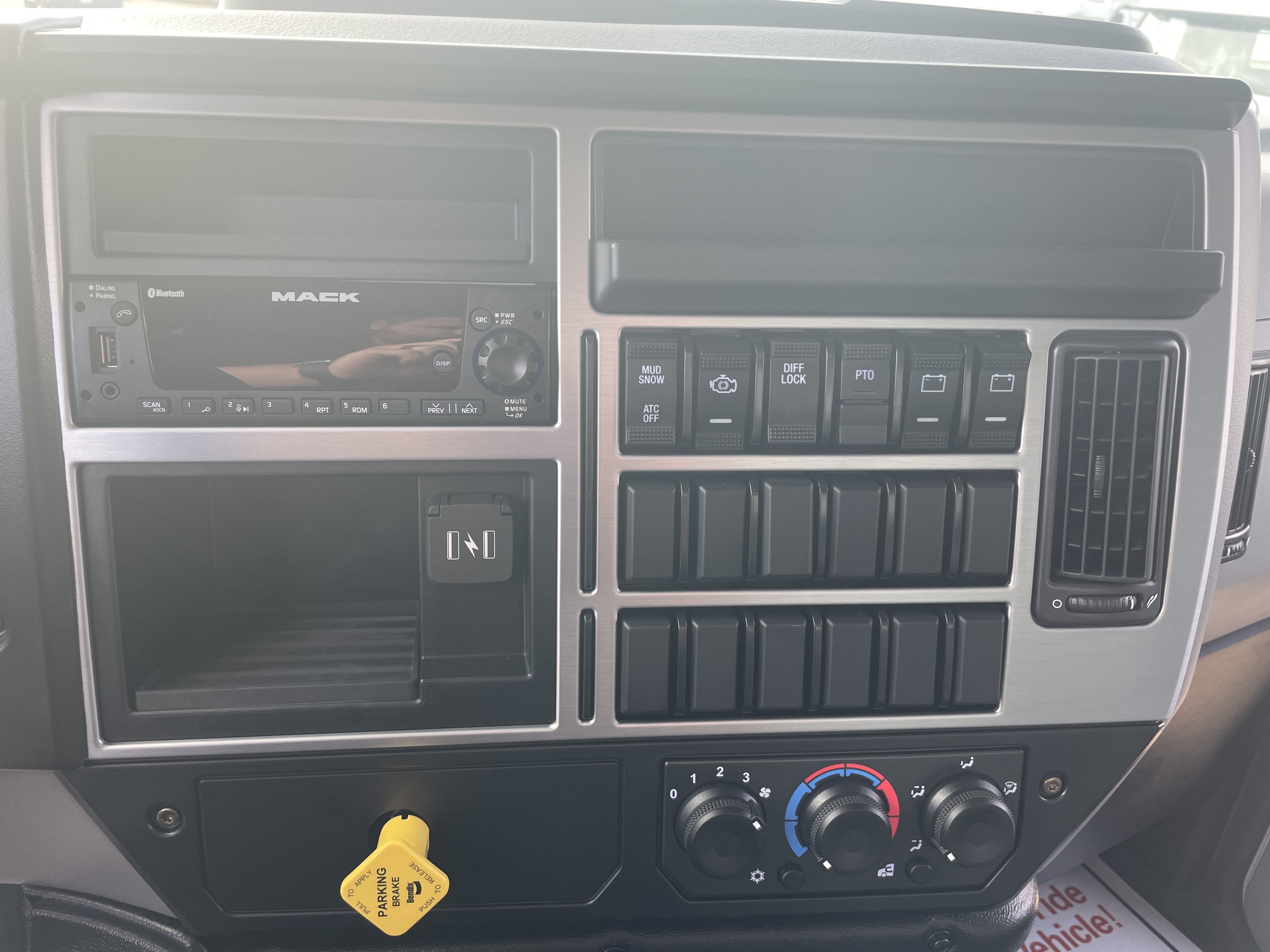2026 Mack - image 17