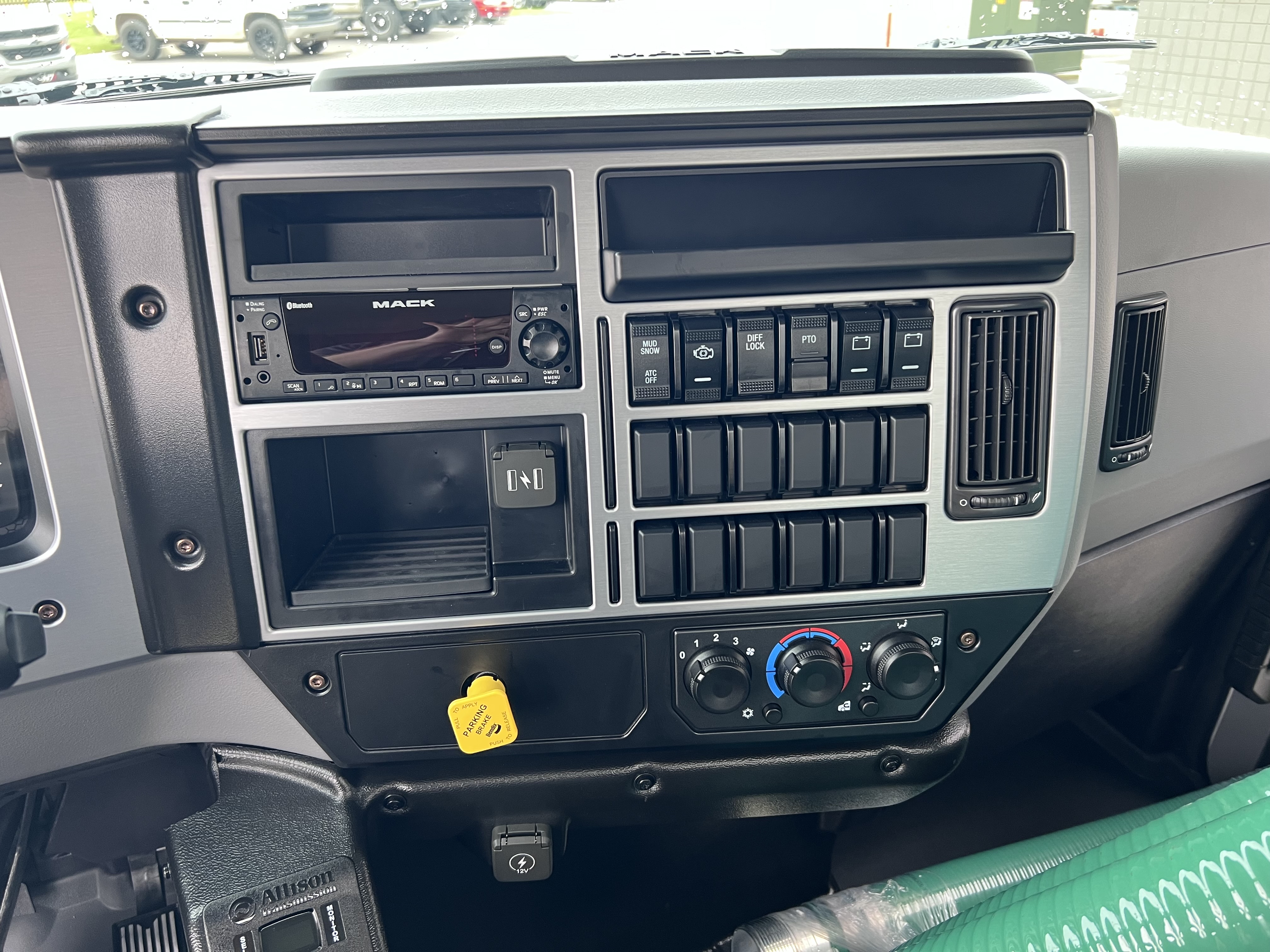 2026 Mack - image 14