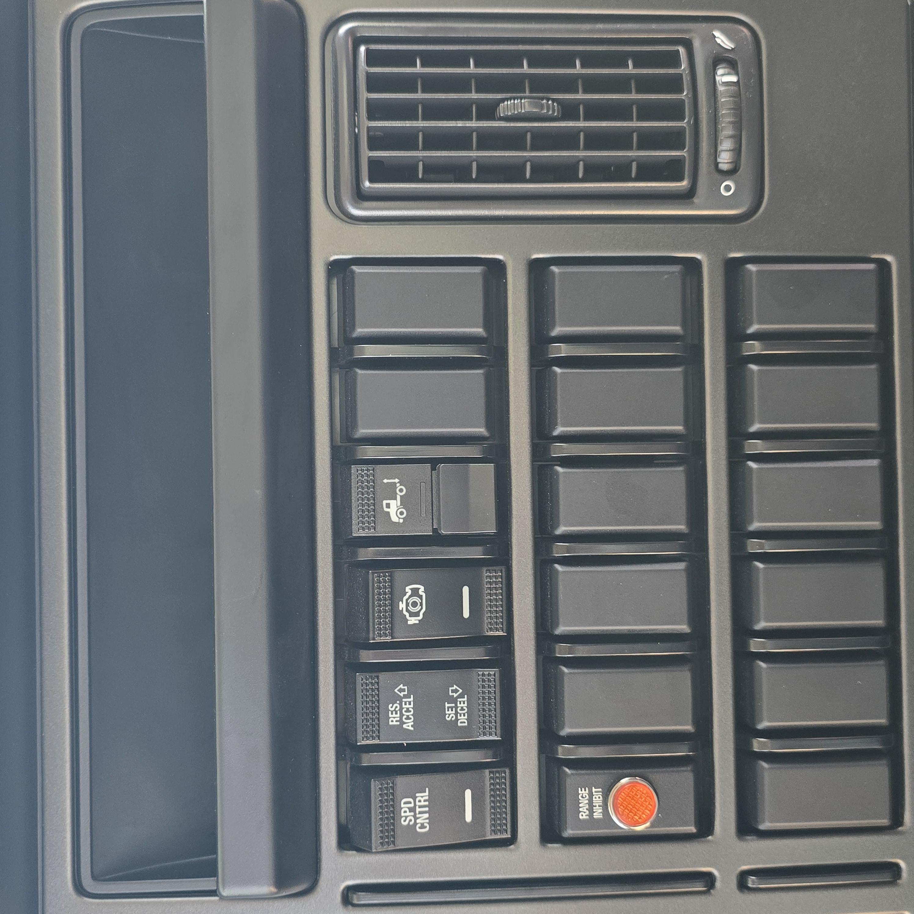 2025 Mack - image 41