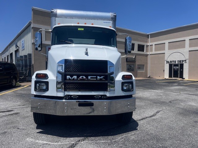 2025 Mack - image 2
