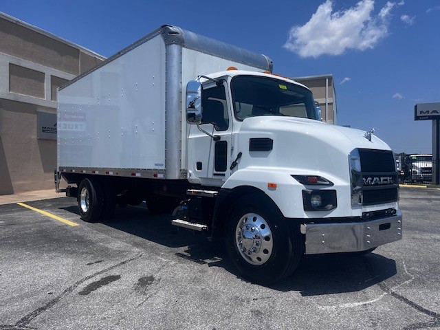 2025 Mack - image 3