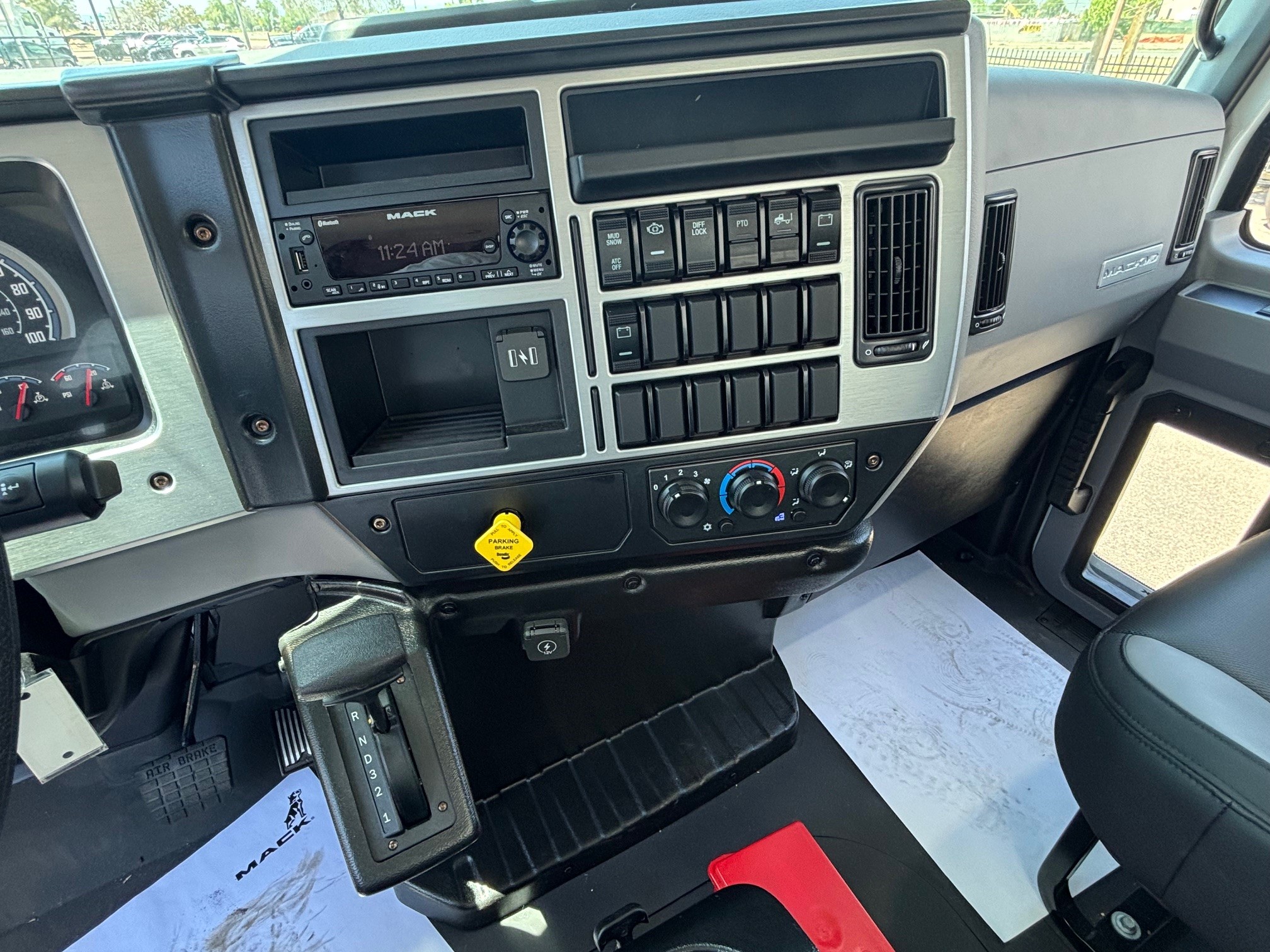 2026 Mack - image 11