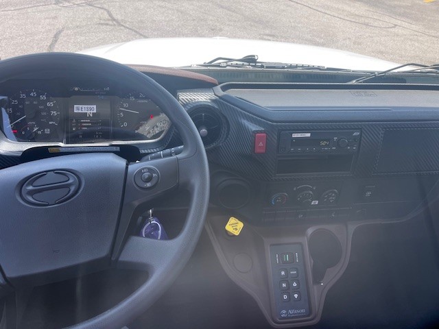 2026 Hino L7 - image 10