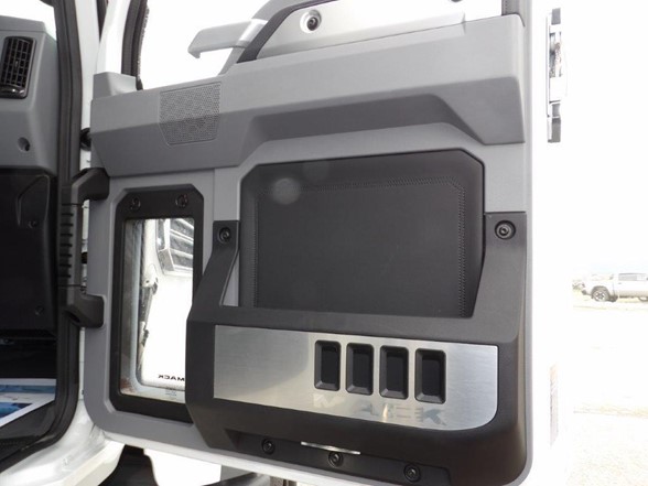 2024 Mack Granite - image 15