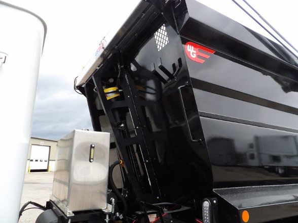 2024 Mack Granite - image 33