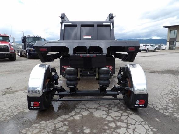 2024 Mack Granite - image 3