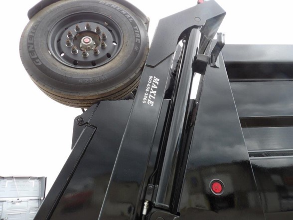 2024 Mack Granite - image 17