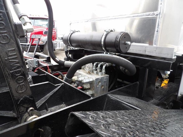 2024 Mack Granite - image 39