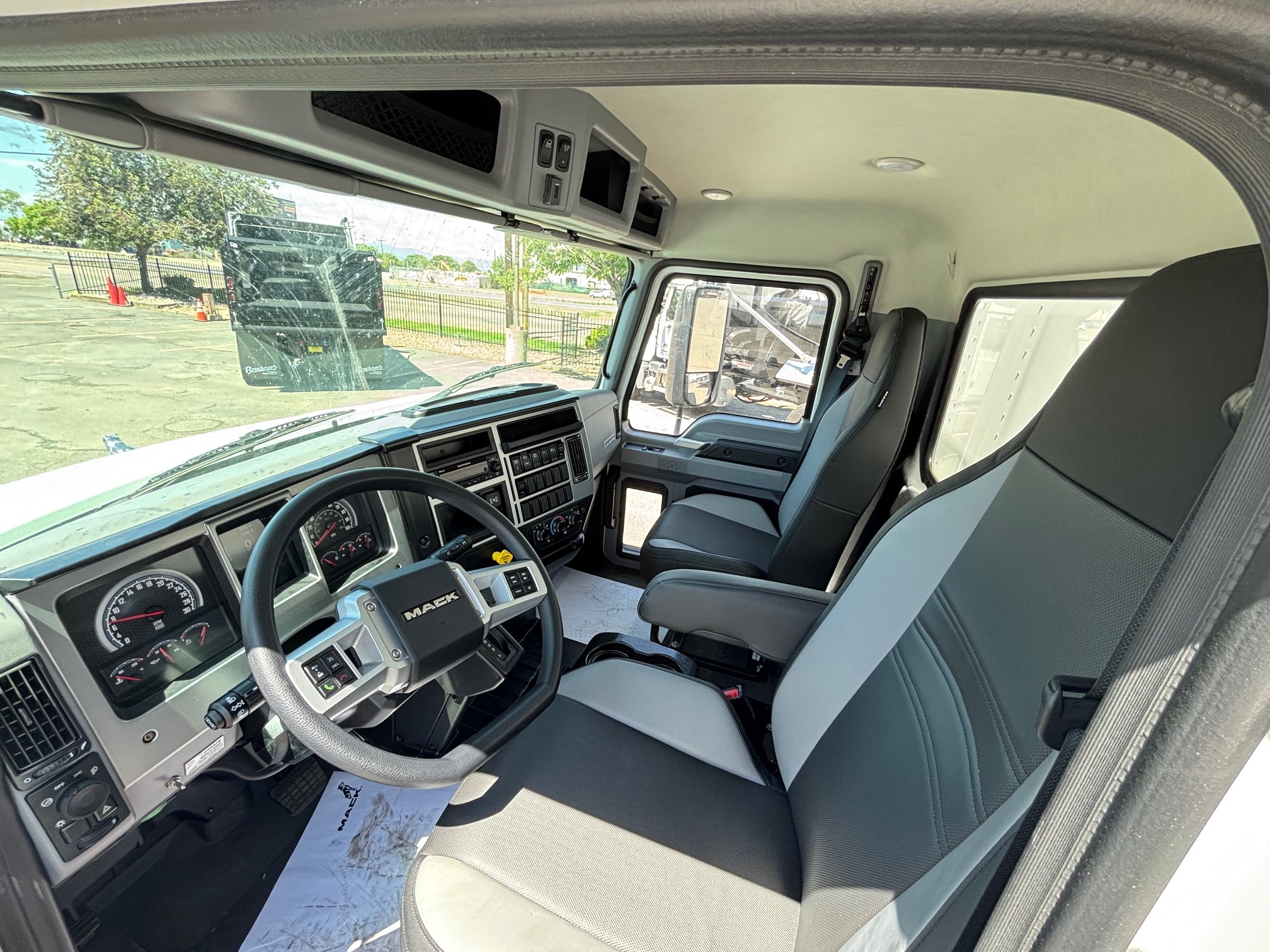 2026 Mack - image 9