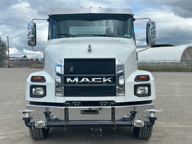 2025 Mack - image 2