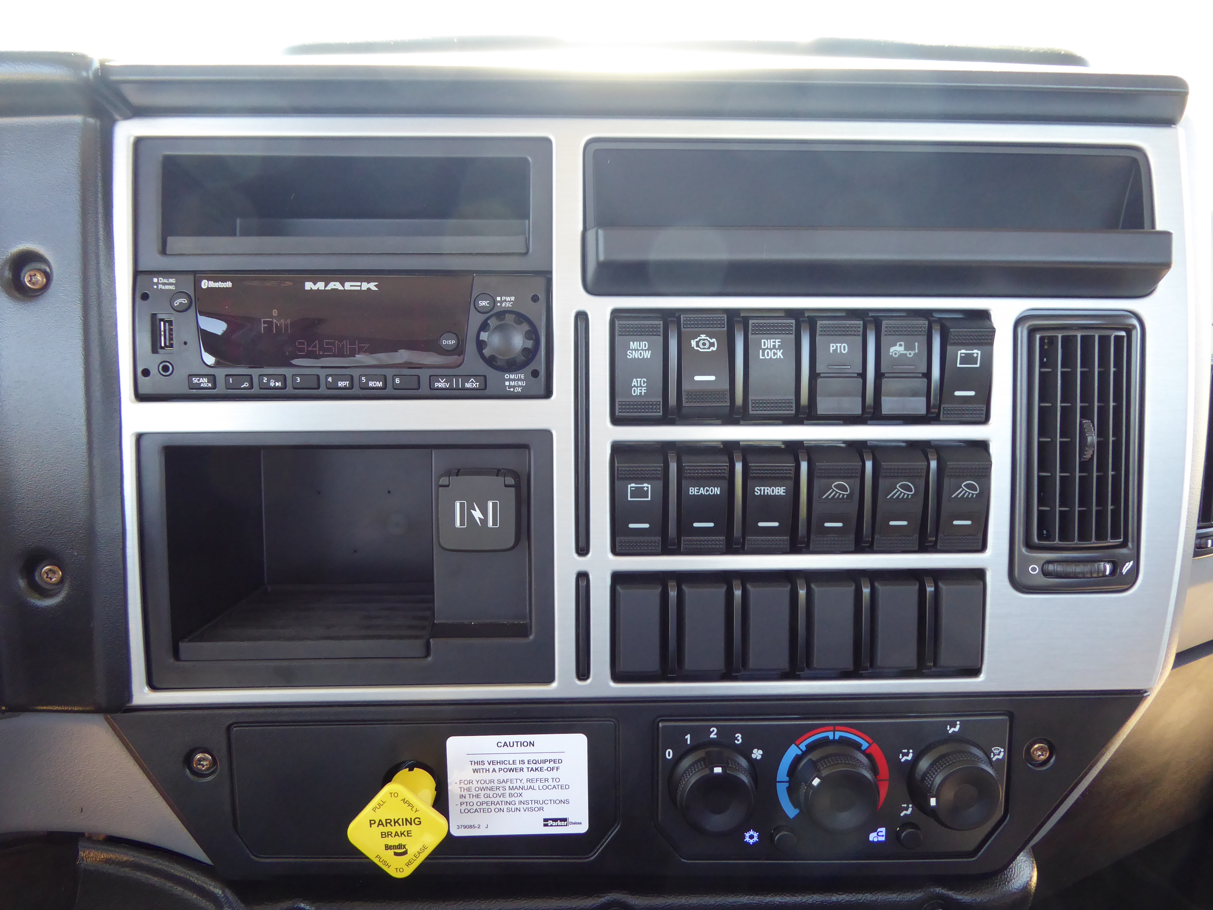 2026 Mack - image 10