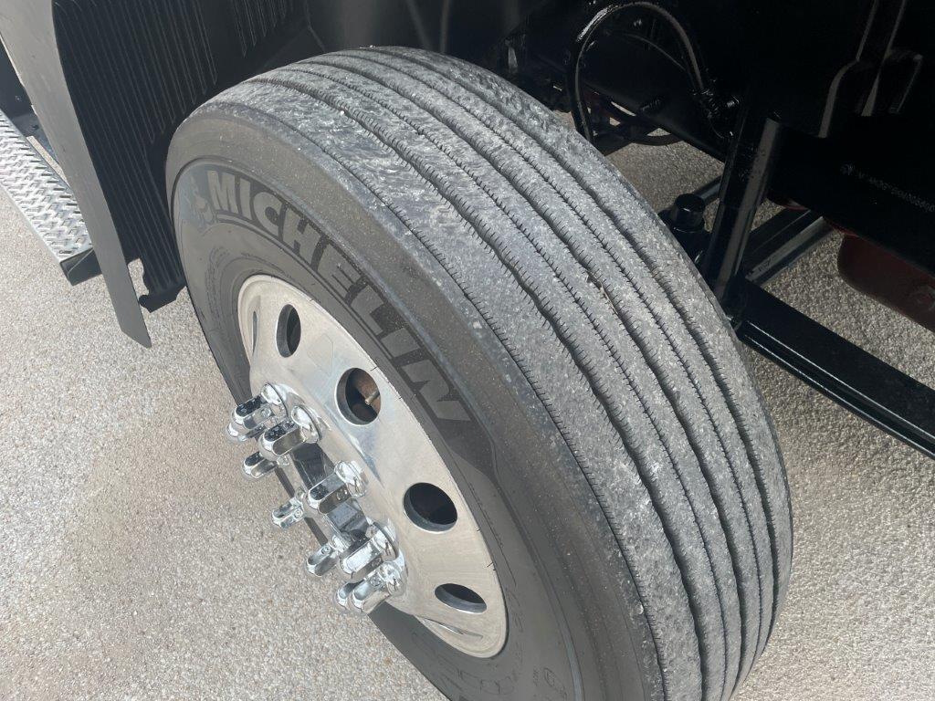 2019 Mack - image 10