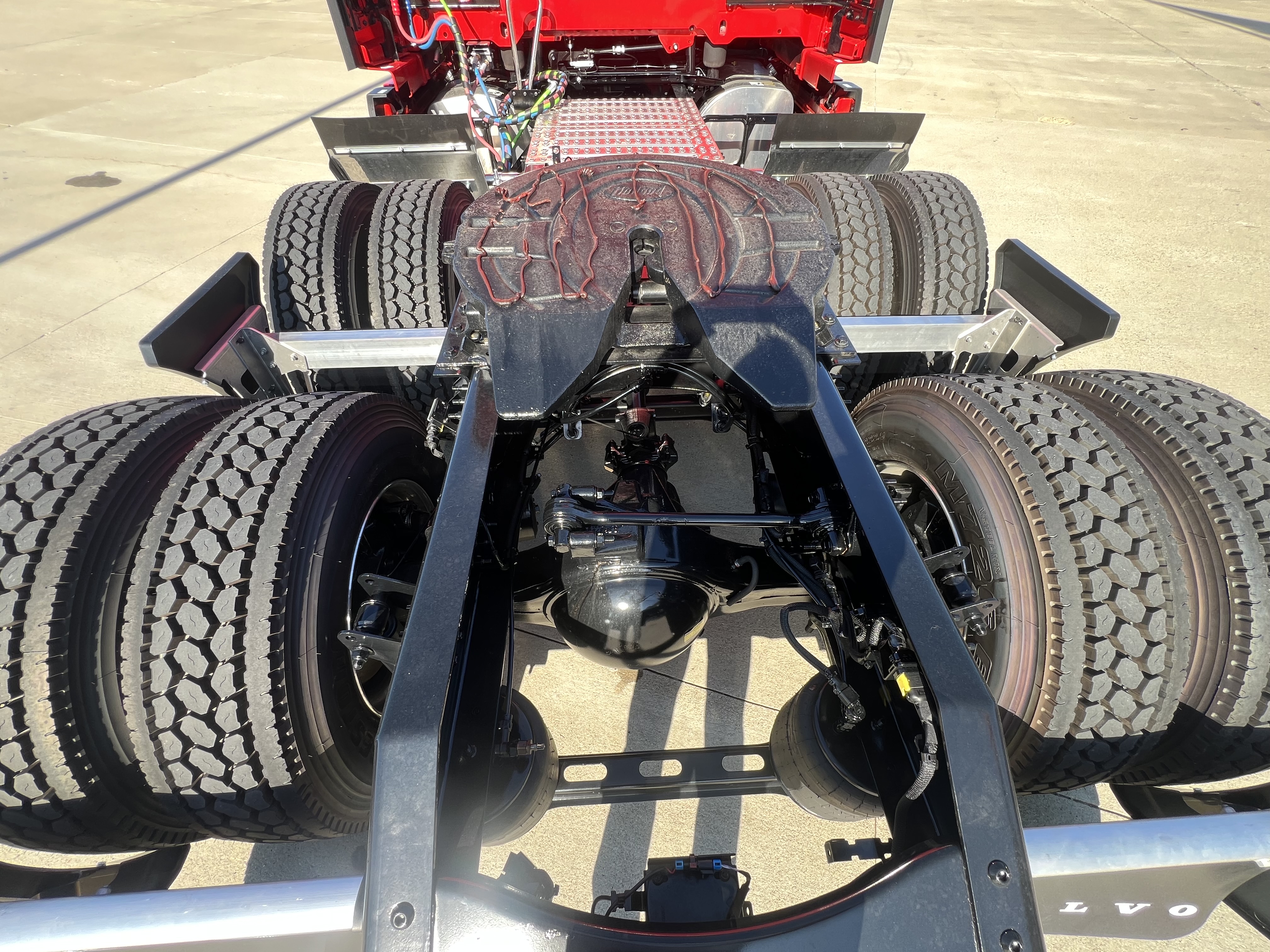 2026 Volvo - image 6