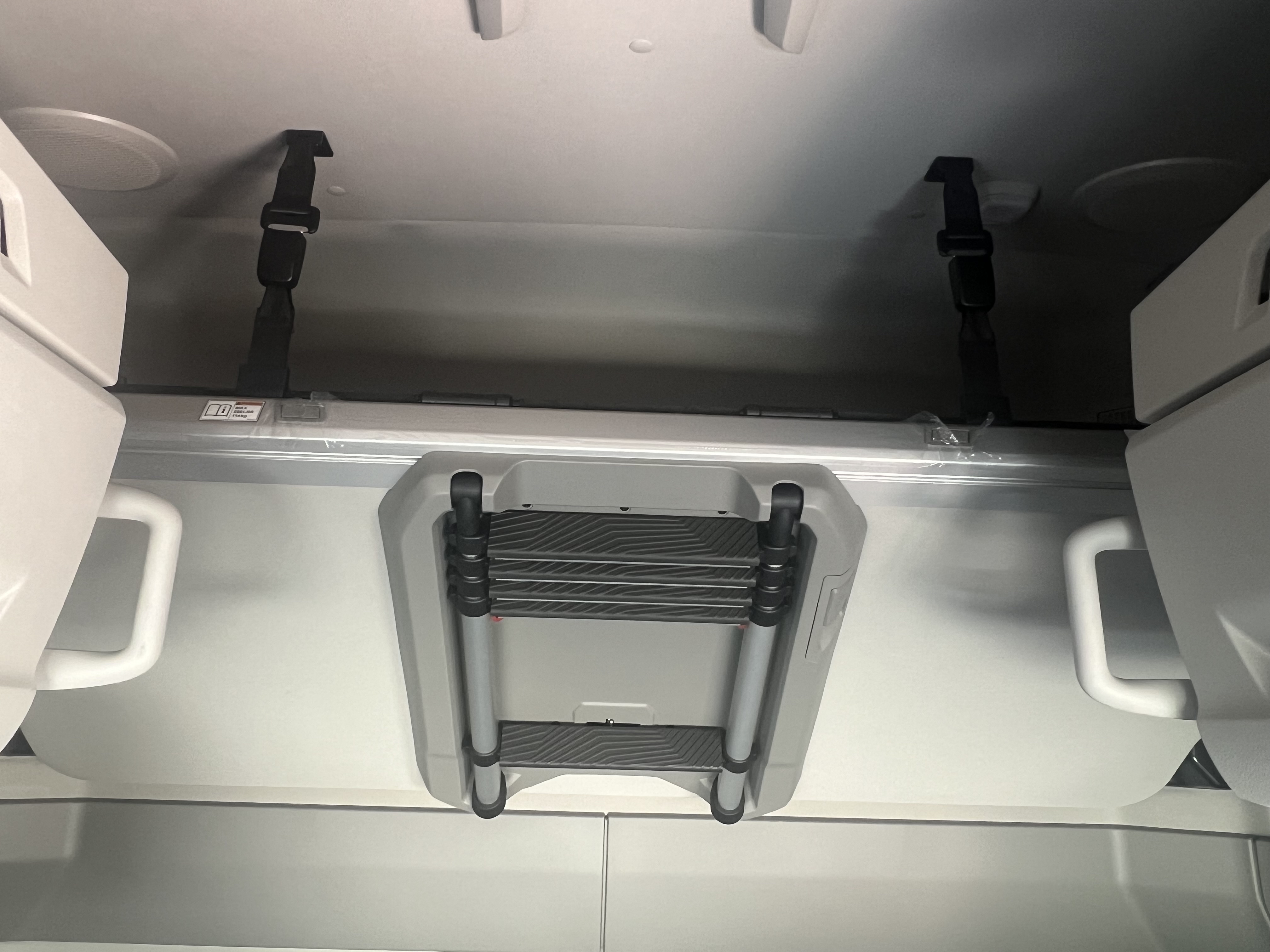 2026 Volvo - image 20