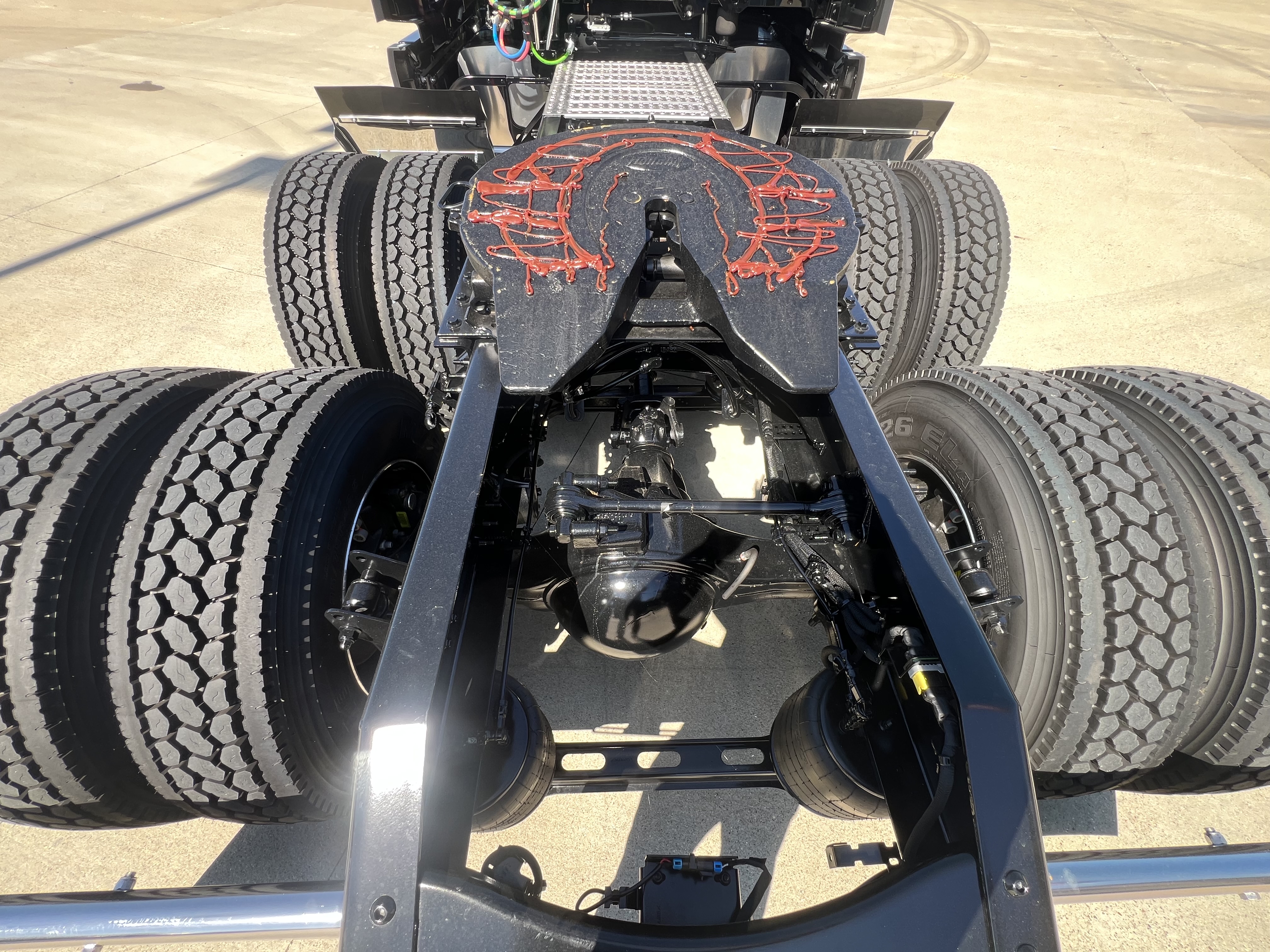 2026 Volvo - image 6