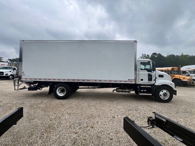 2025 Mack - image 10