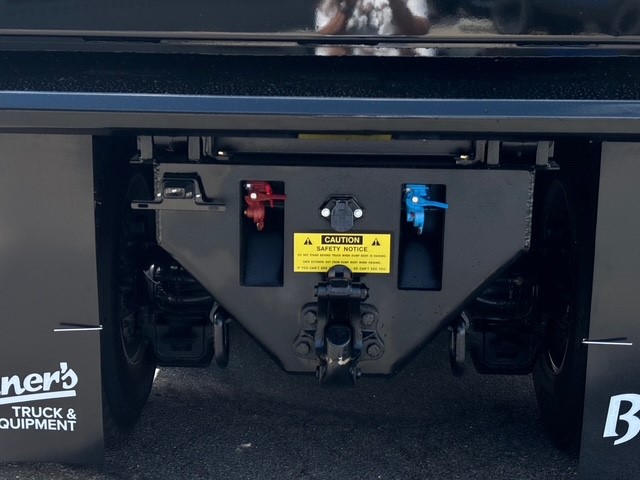 2026 Mack Granite - image 6