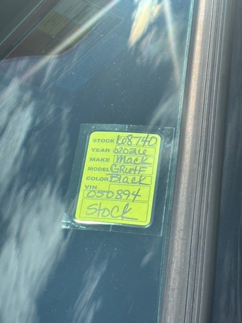 2026 Mack Granite - image 20