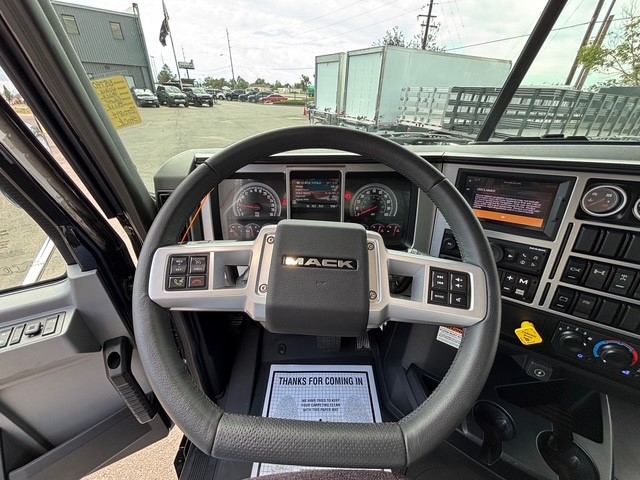 2026 Mack Granite - image 15