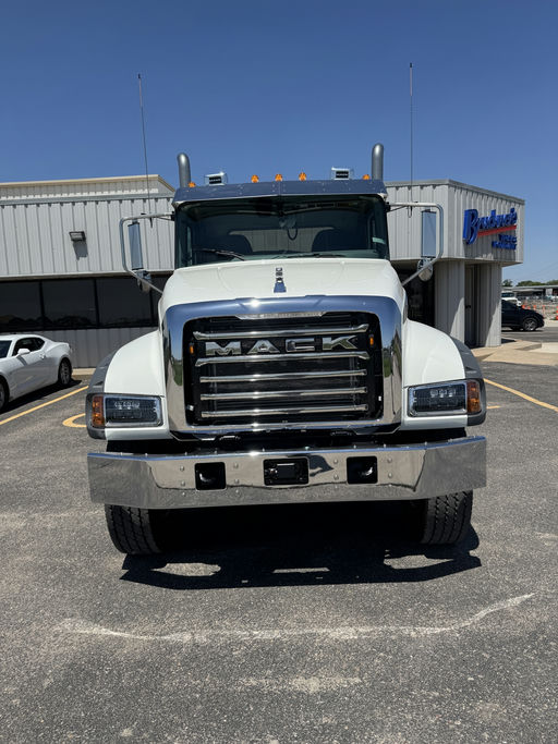 2026 Mack Granite - image 6