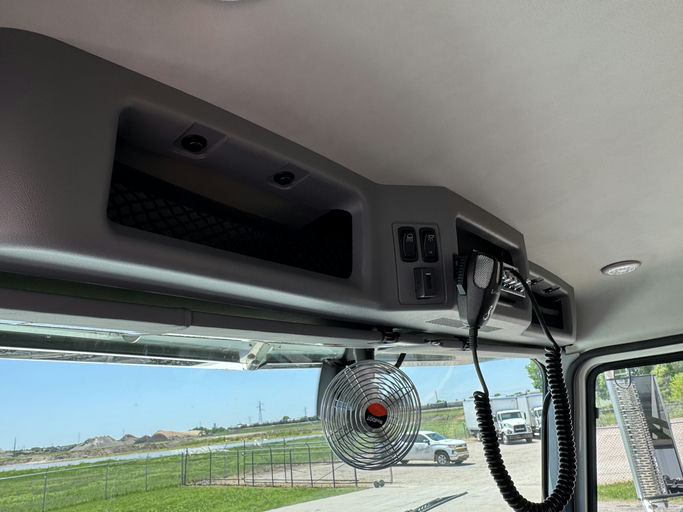 2026 Mack Granite - image 4