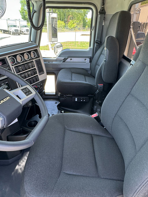 2026 Mack Granite - image 7