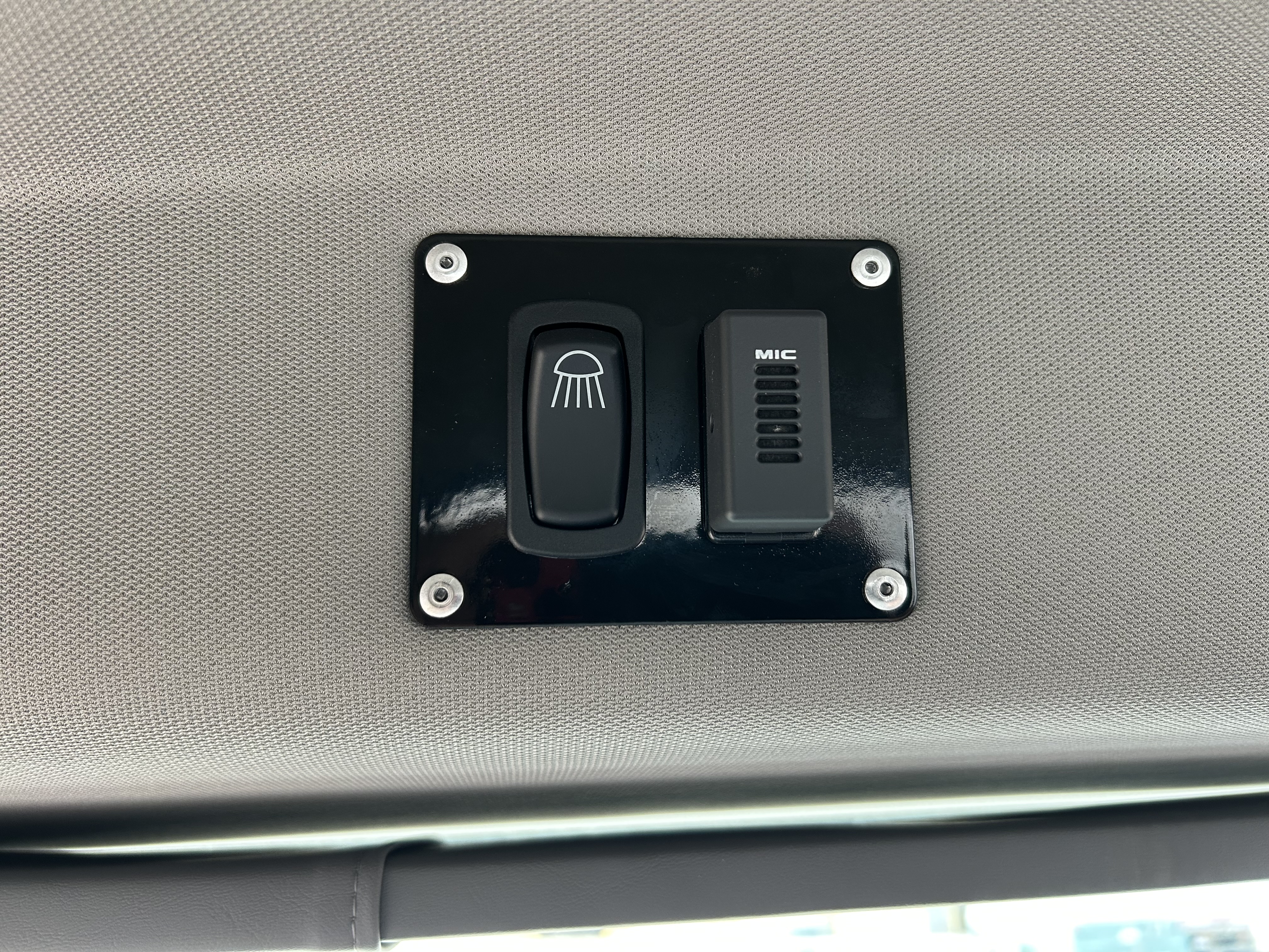 2025 Mack - image 13