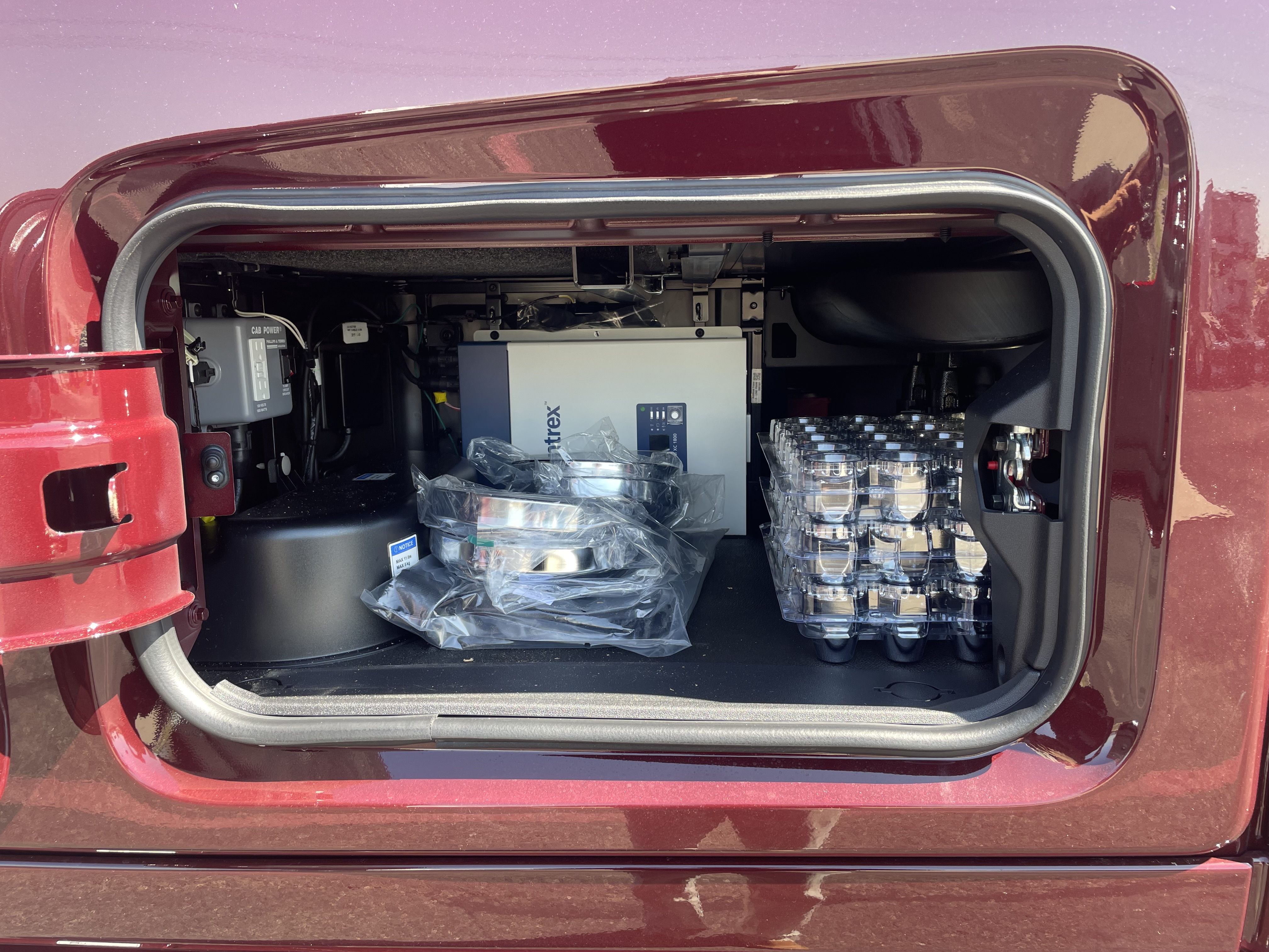 2026 Volvo - image 12