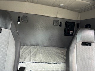 2019 Mack - image 14