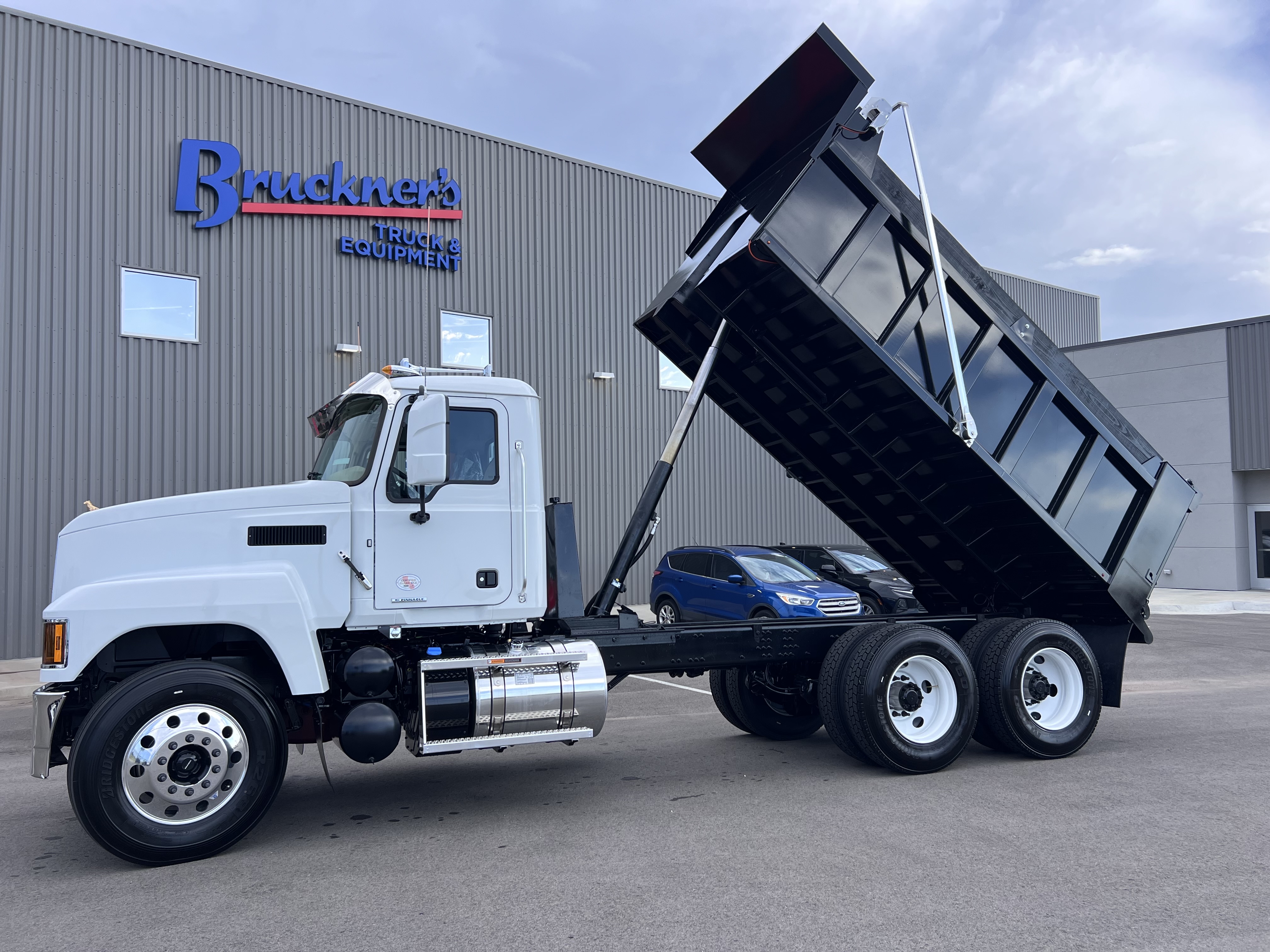 2026 Mack - image 13