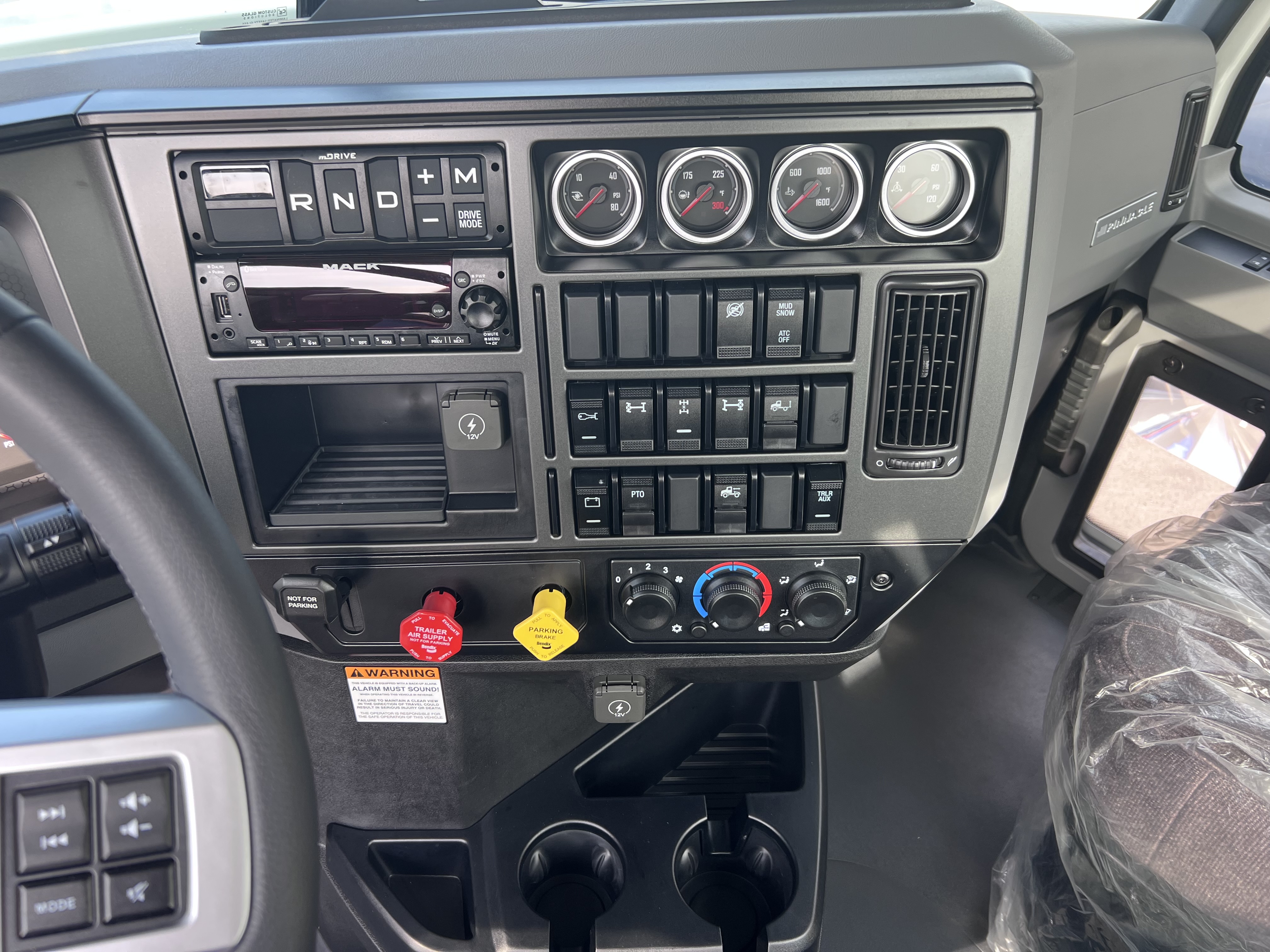 2026 Mack - image 16