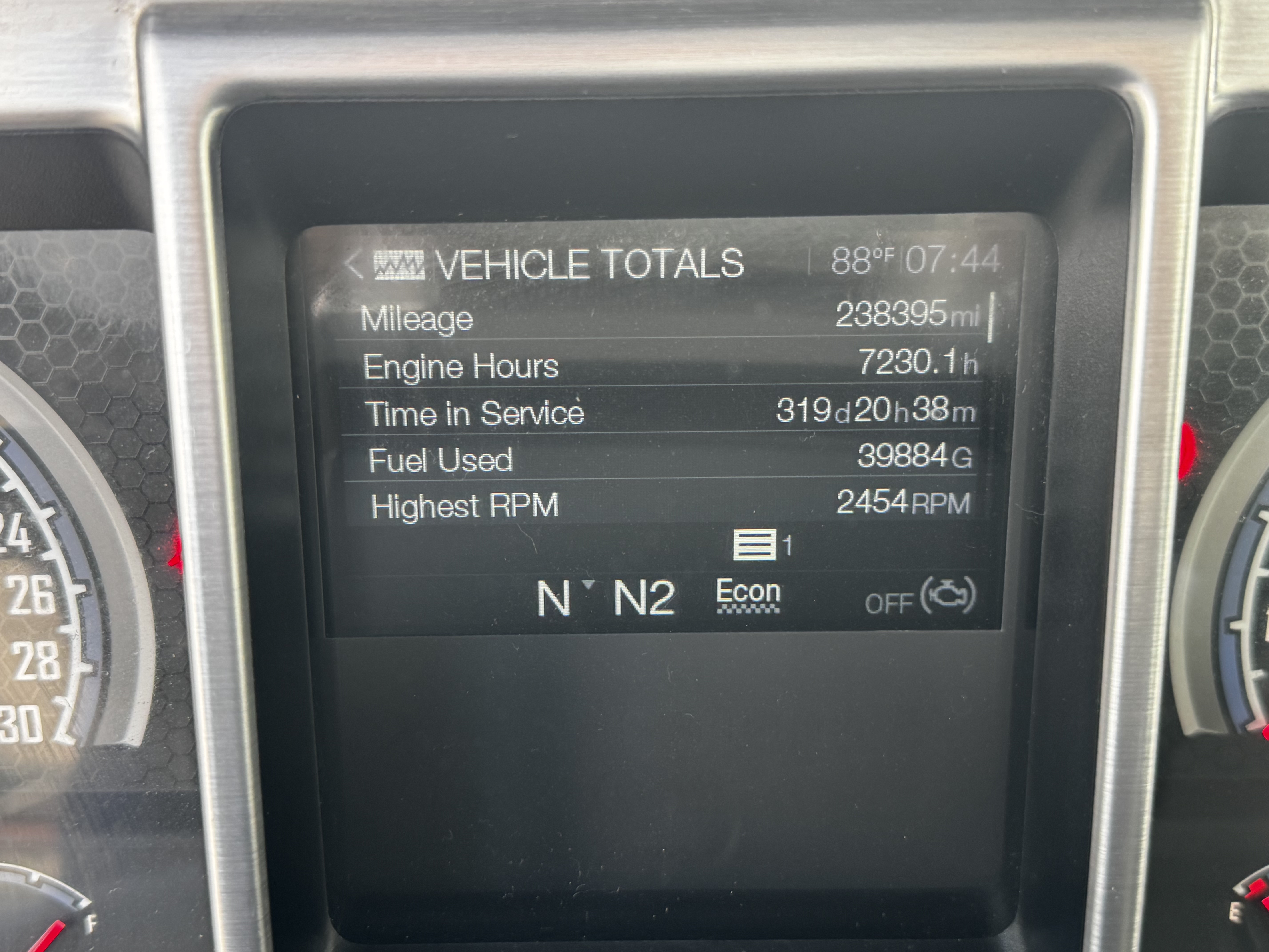 2024 Mack Granite - image 9