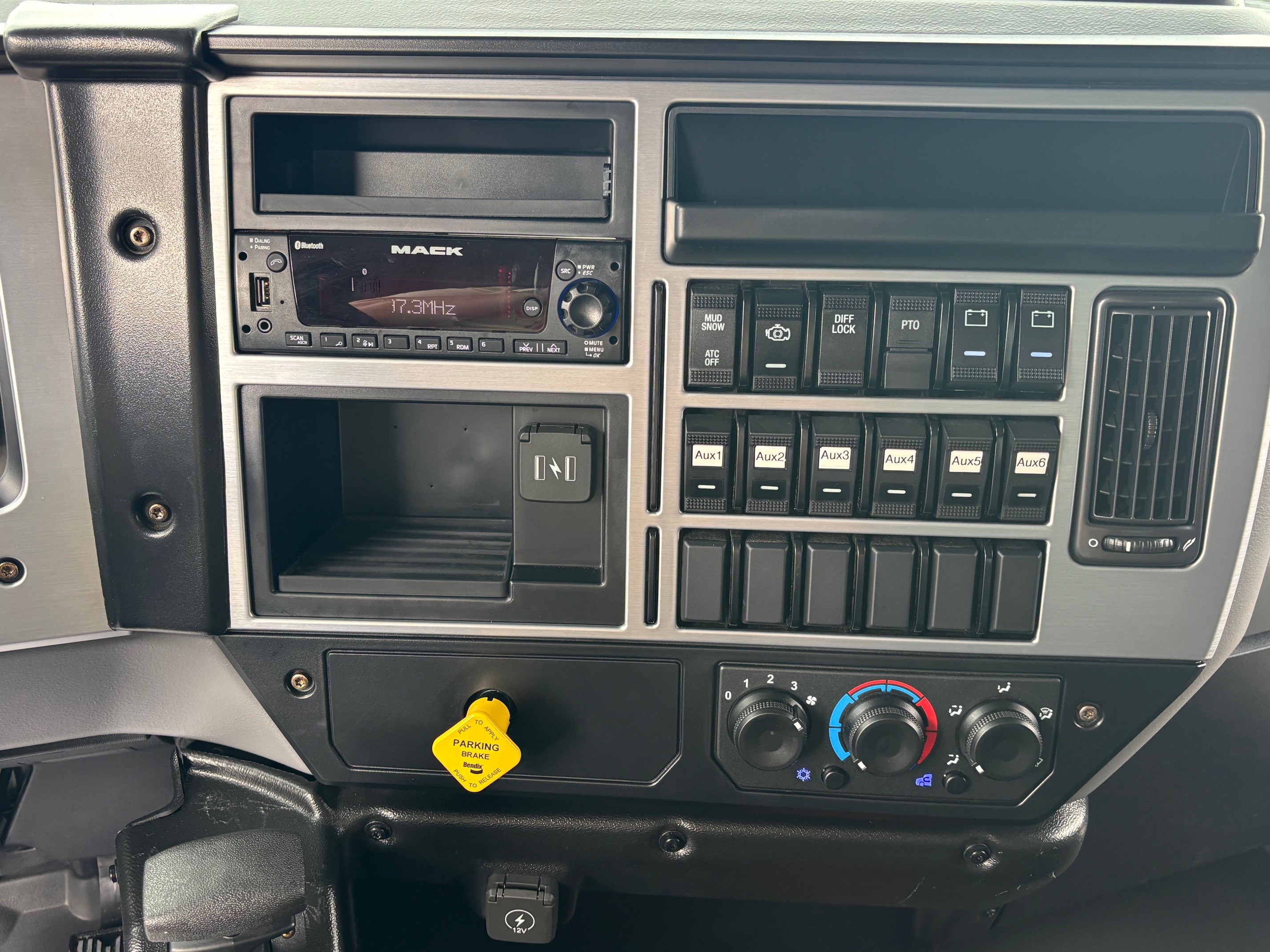 2026 Mack - image 9