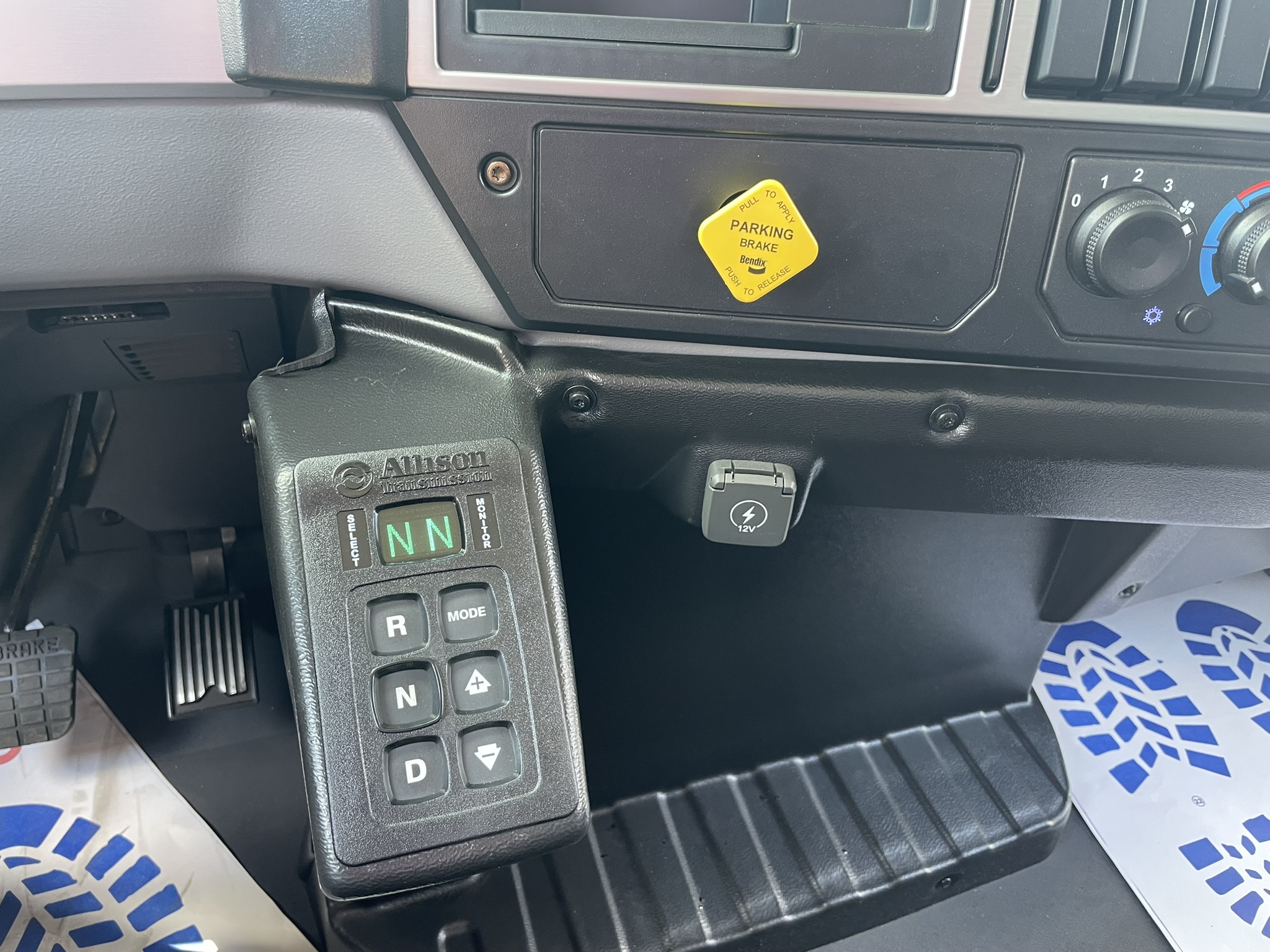 2026 Mack - image 20