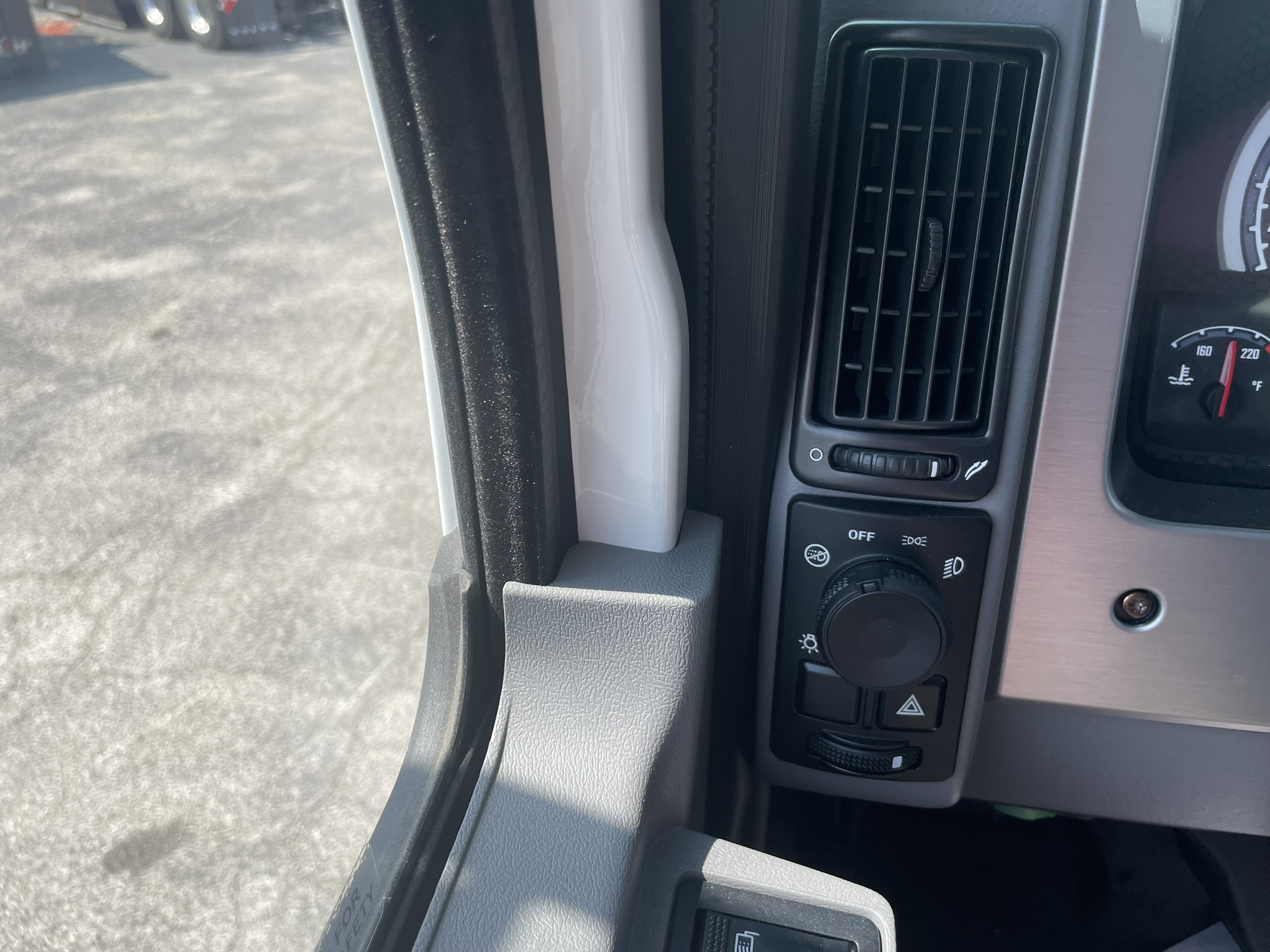 2026 Mack - image 25