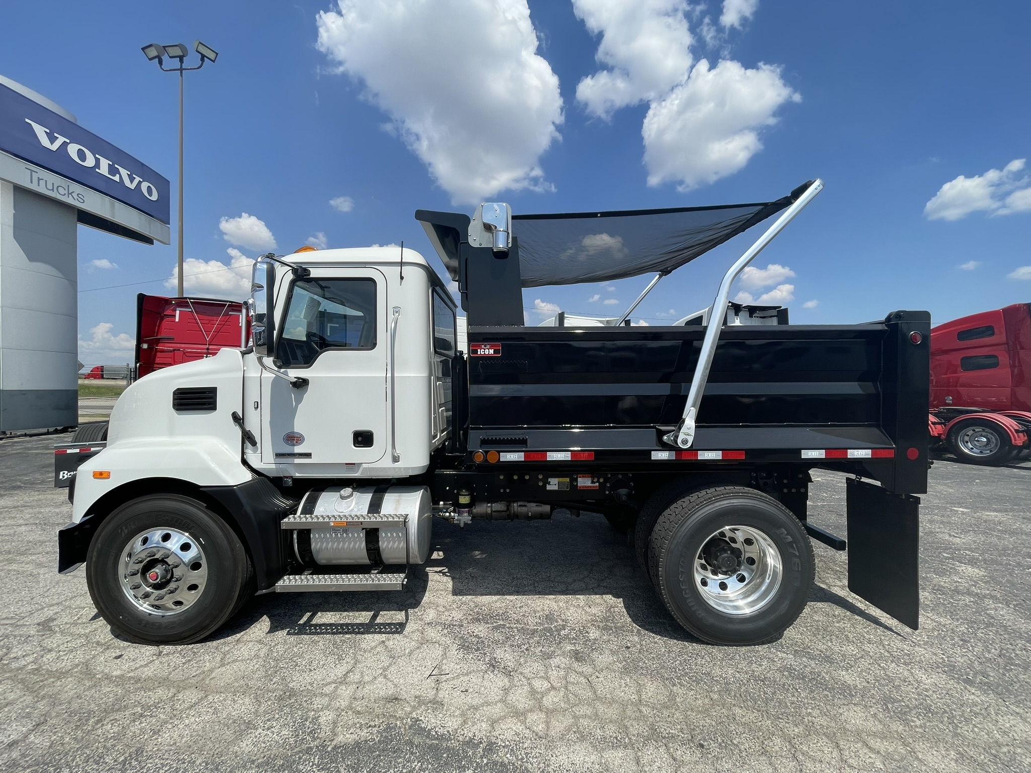 2026 Mack - image 14