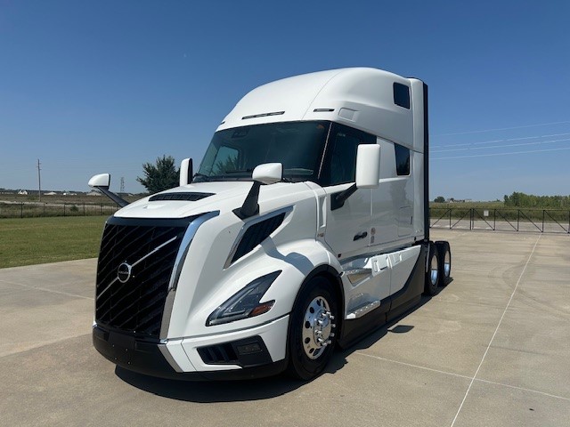 2026 Volvo - image 1