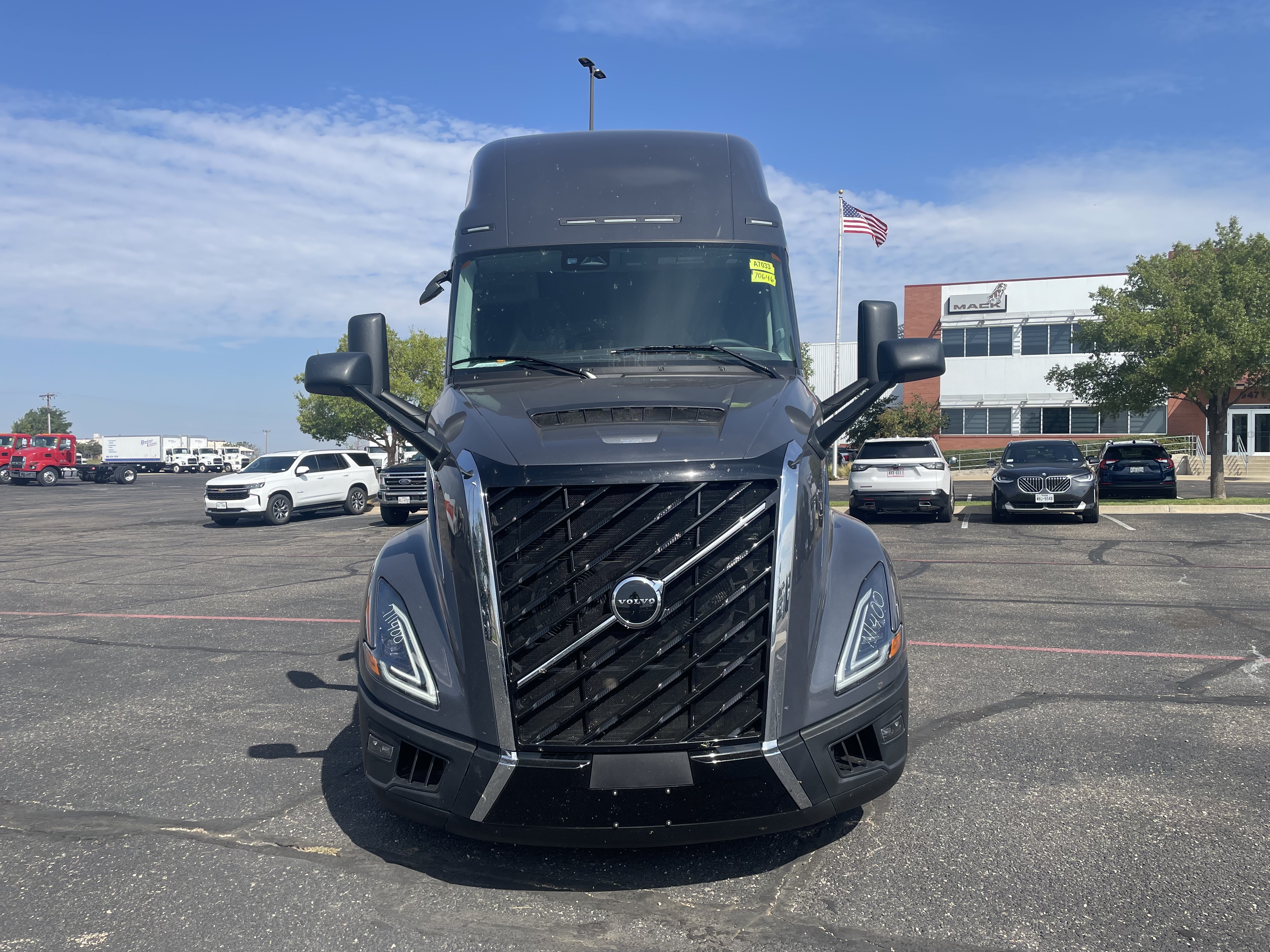 2026 Volvo - image 2