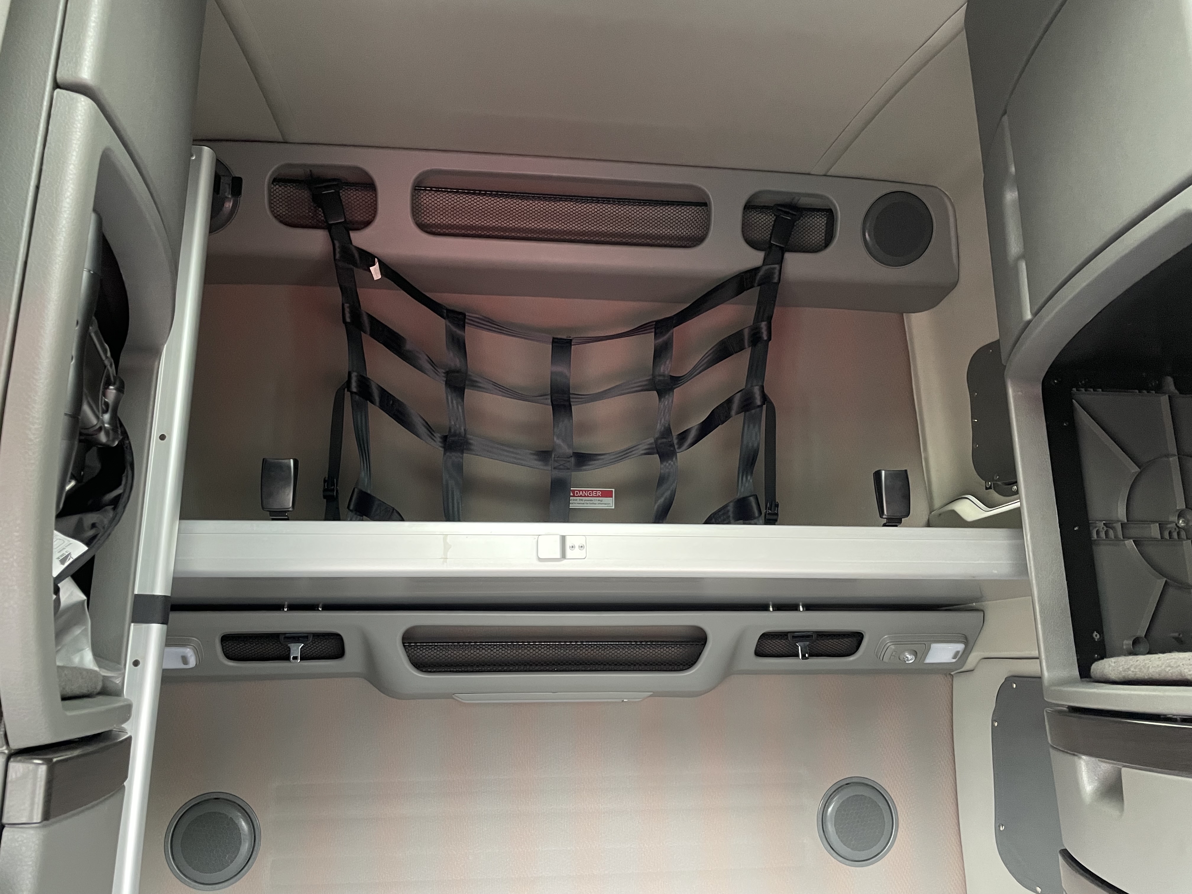 2023 Volvo - image 18