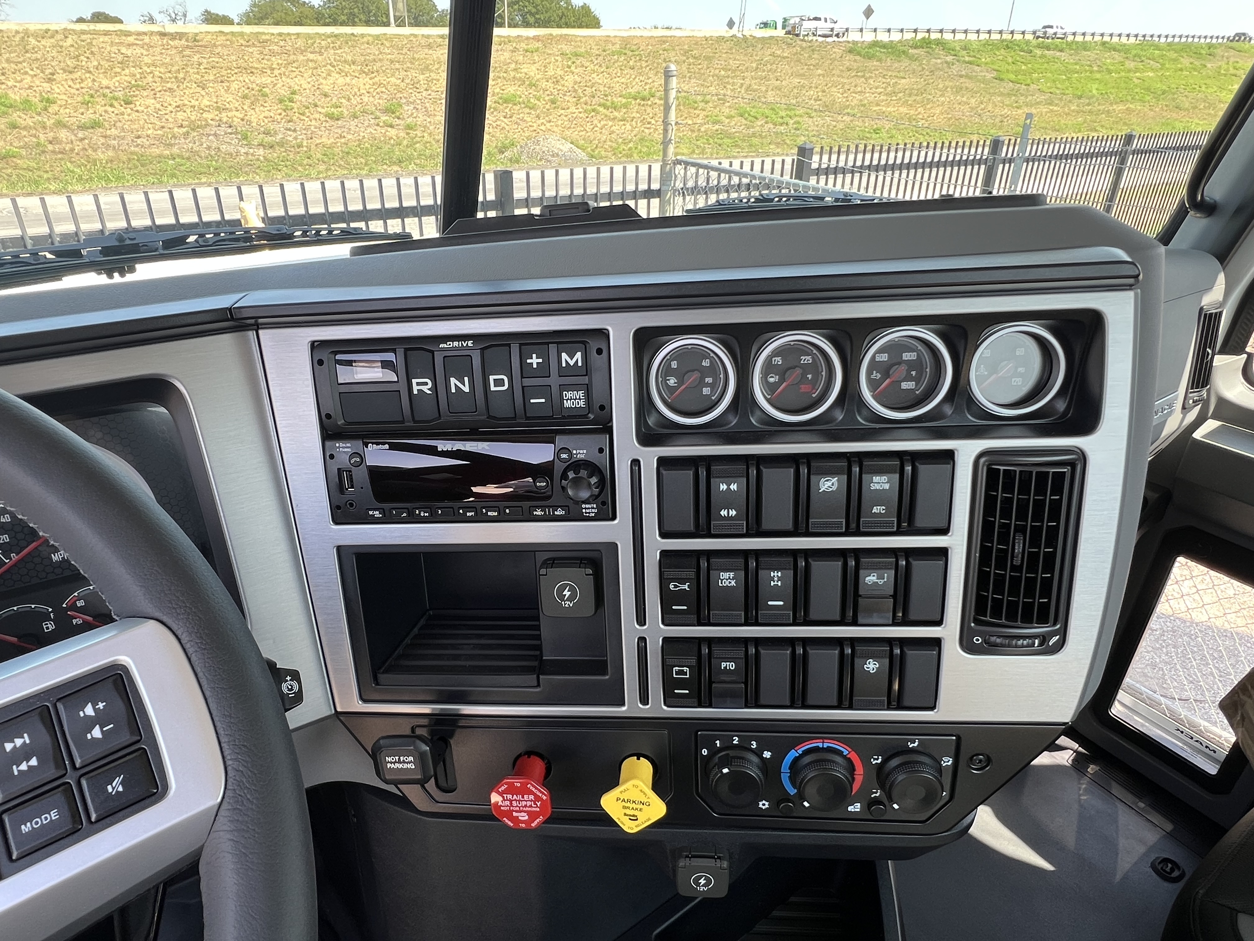 2026 Mack - image 11