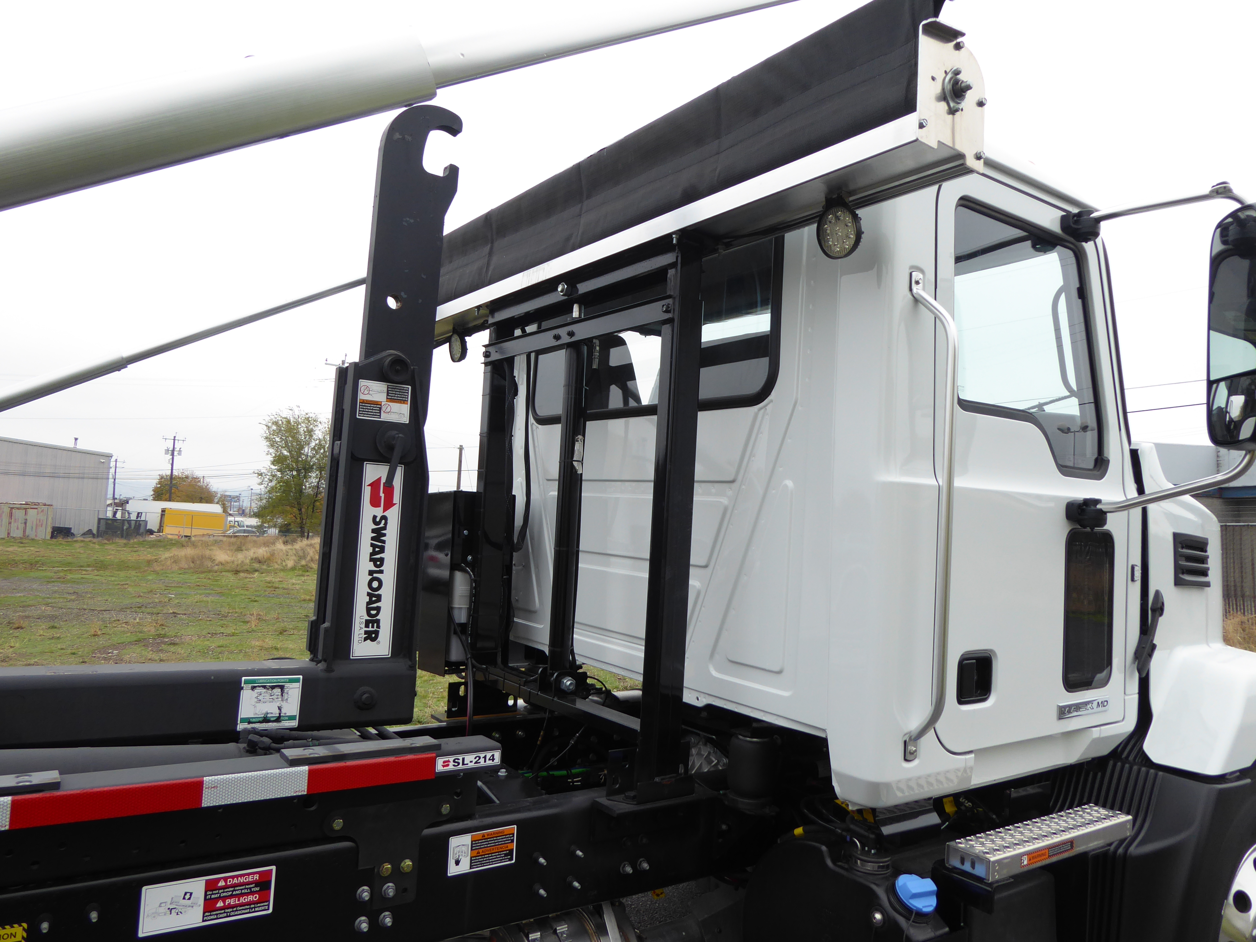 2025 Mack - image 19