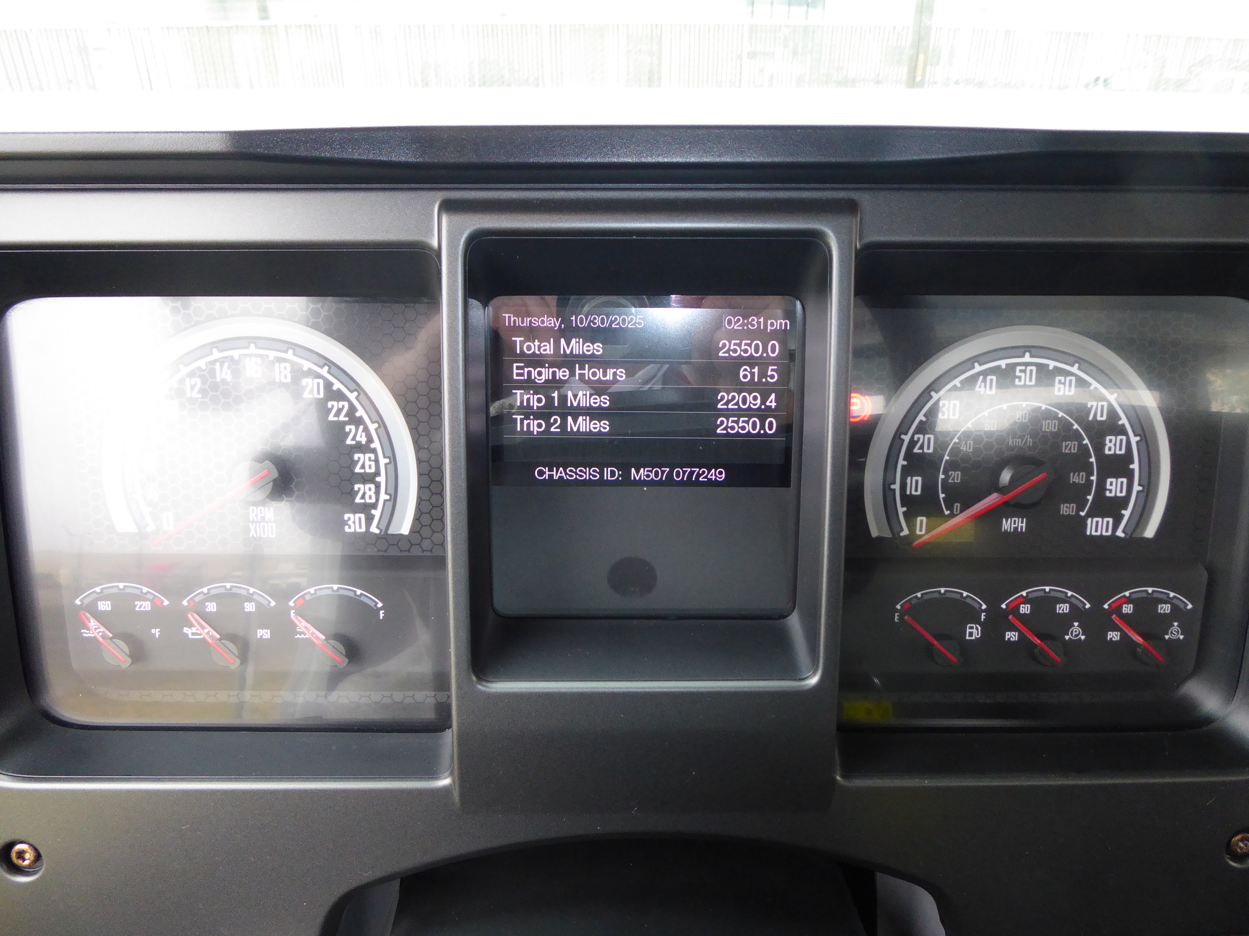 2025 Mack - image 15