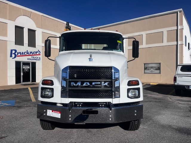 2026 Mack - image 10
